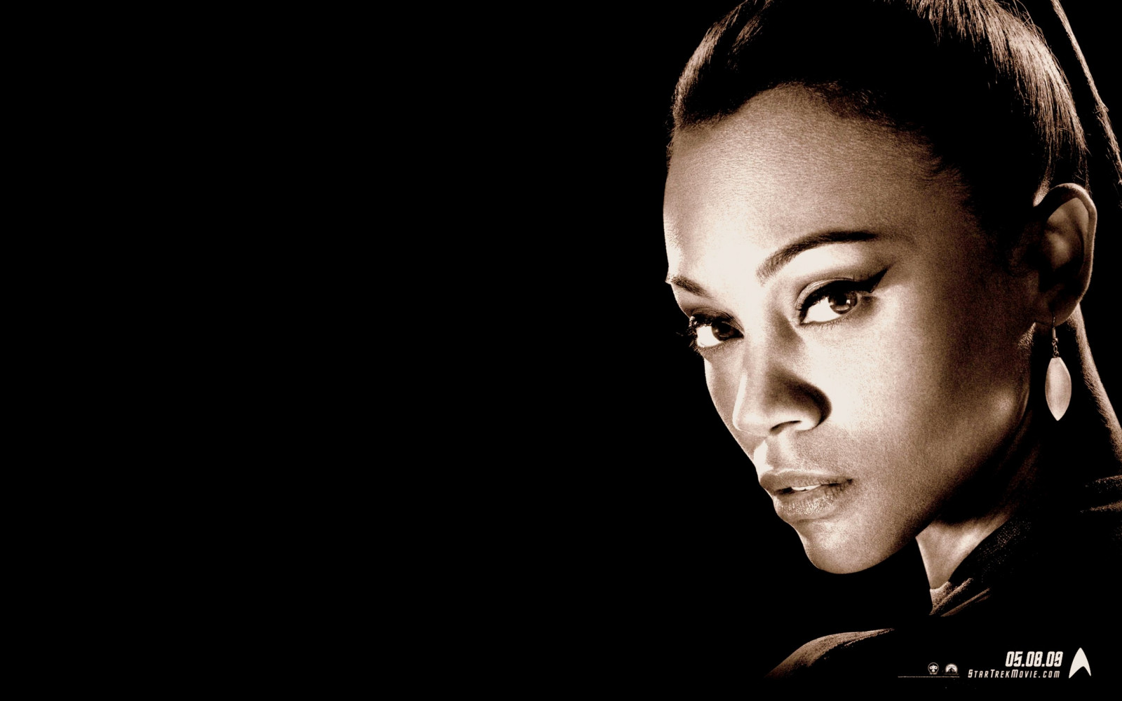 ansigt, monokrom, model, portræt, Sort baggrund, skuespillerinde, Star Trek, Zoe Saldana, Uhura, mørke, sort og hvid, monokrom fotografering, portrætfotografering, Photo shoot