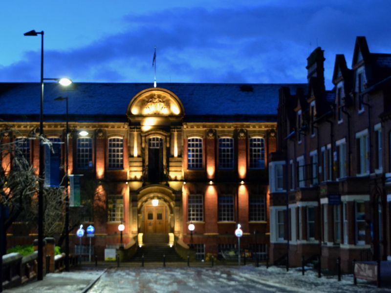 mezník, nebe, město, noc, budova, turistická atrakce