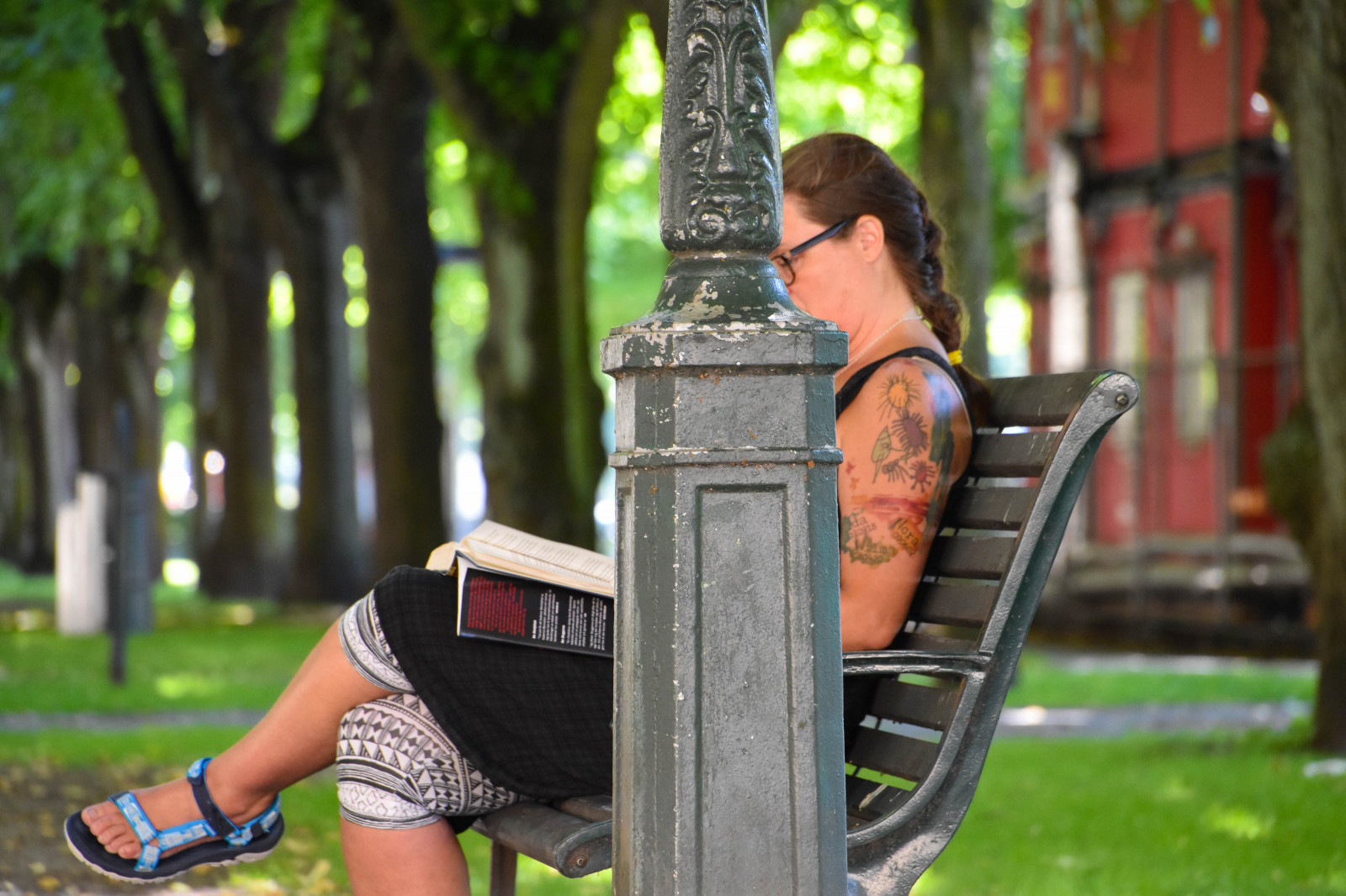 คน, เมือง, ถนน, นั่ง, สีเขียว, ฤดูร้อน, สวีเดน, ฤดูใบไม้ผลิ, Sverige, เด็ก, กลางแจ้ง, การพักผ่อนหย่อนใจ, sk nel n, se, sk ne, มุมมองถนน, มัลโม, m nniskor, streetphoto, kungsgatan, สนามหญ้า