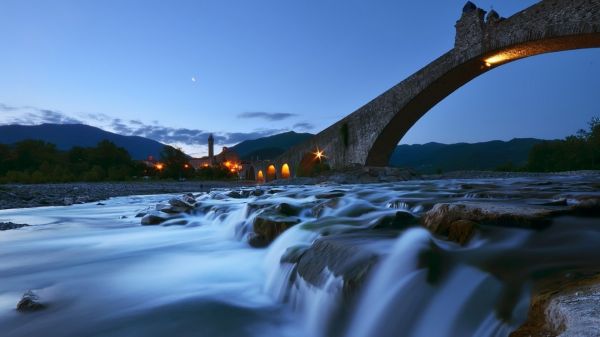 slunečnímu záření, stromy, krajina, moře, světla, Itálie