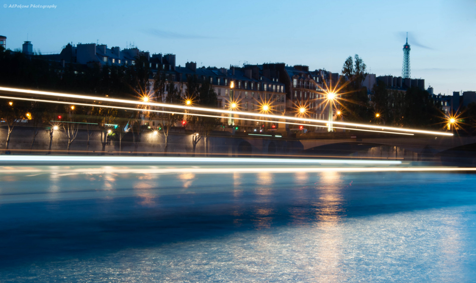 město, longexposure, modrý, stromy, světlo, západ slunce, nebe, lidé, Paříž, Francie, strom, věž, Příroda, Seine, architektura, řeka, odpočinout si, krajina, lodě, světla, Los Angeles, loď, úžasný, Nikon, Evropa, dlouho, expozice, panoráma města, mír, prohlídka, lesk, Riviere, 14, Eiffelova věž, rychle, modrá obloha, Eiffelova, uklidnit, ciel, toureiffel, capitale, Pauza, paysage, juillet, lesklý, quai, 14juillet, cityview, architectura, Quais, laseine, longue, longexpo, cityoflove, pauselongue