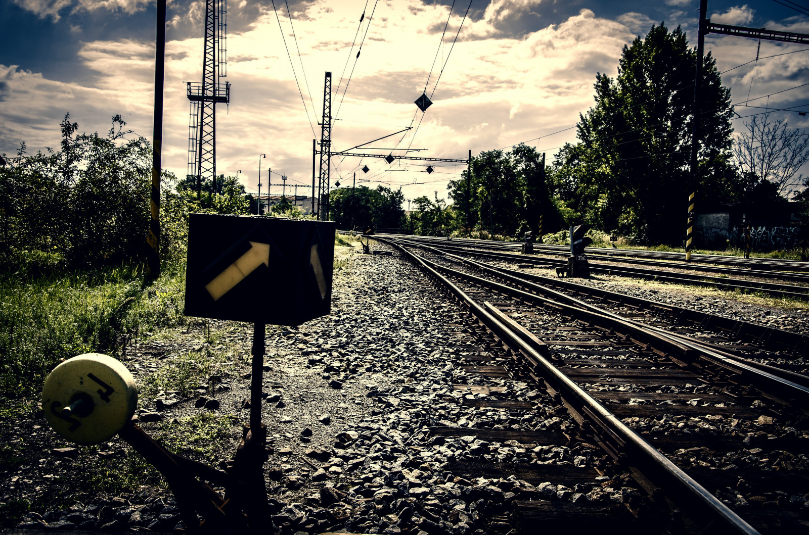 slunečnímu záření, starý, západ slunce, Příroda, nebe, vozidlo, mraky, večer, ráno, rez, kolejiště, Pripyat, zničení, doprava, přízemní, strom, dráha, 4928x3264 px, železniční doprava