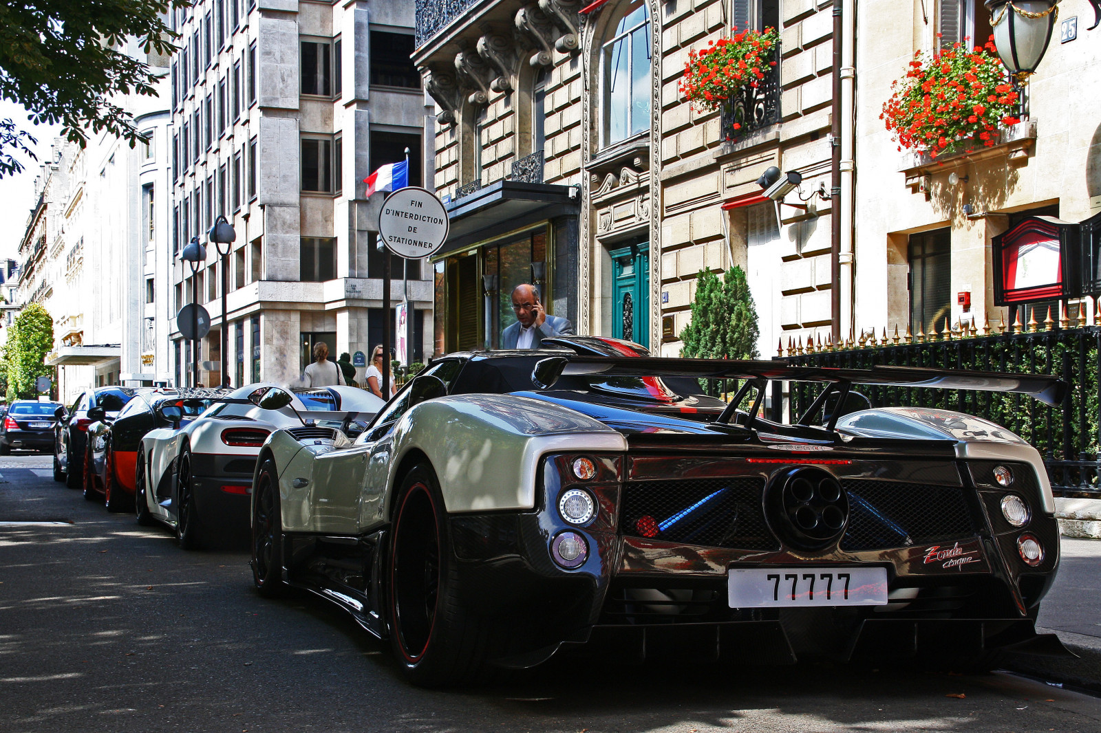 auto, vozidlo, motorové vozidlo, automobilového designu, ulice, silnice, superauto, fotografování, sportovní auto, luxusní vůz, automobilový exteriér, město, závodní auto, klasický, výkon auta, sportovní užitkové vozidlo, asfalt