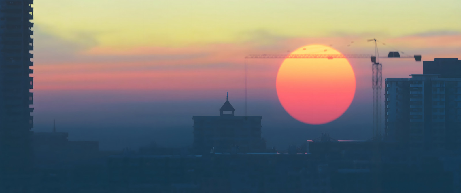 cer, atmosfera, nor, amurg, amurg, cerul roșu în dimineața, răsărit, orizont, apus de soare, peisaj, oraș, calm, Tints and shades, clădire, obiect astronomic, zori de zi, seară, cerc, căldură, ştiinţă, ocean, Soare, mare, composite material