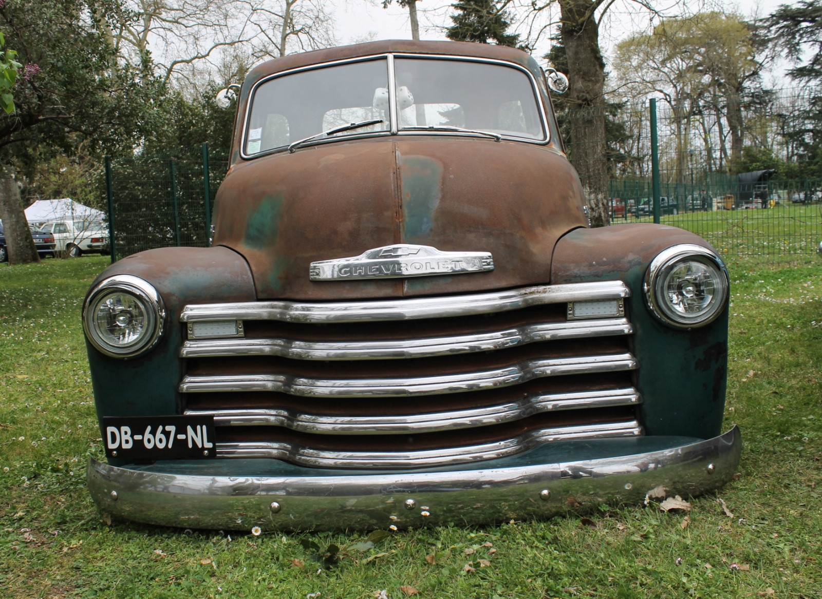 starý, auto, vozidlo, Francie, veteránem, klasická auta, Chevrolet, nákladní auto, voiture, 2014, vyzvednout, kolo, auto, automobil, klasický, americký, vehicule, ancienne, automobilového designu, automobilový exteriér, nárazník, kompaktní vůz, motorové vozidlo, mřížka, střední velikost auta, pickup, v plné velikosti vůz, Rassemblement, transporty, 3100, Americaine, chevrolet advance designu, villemursurtarn, passionm canique, automotive wheel system