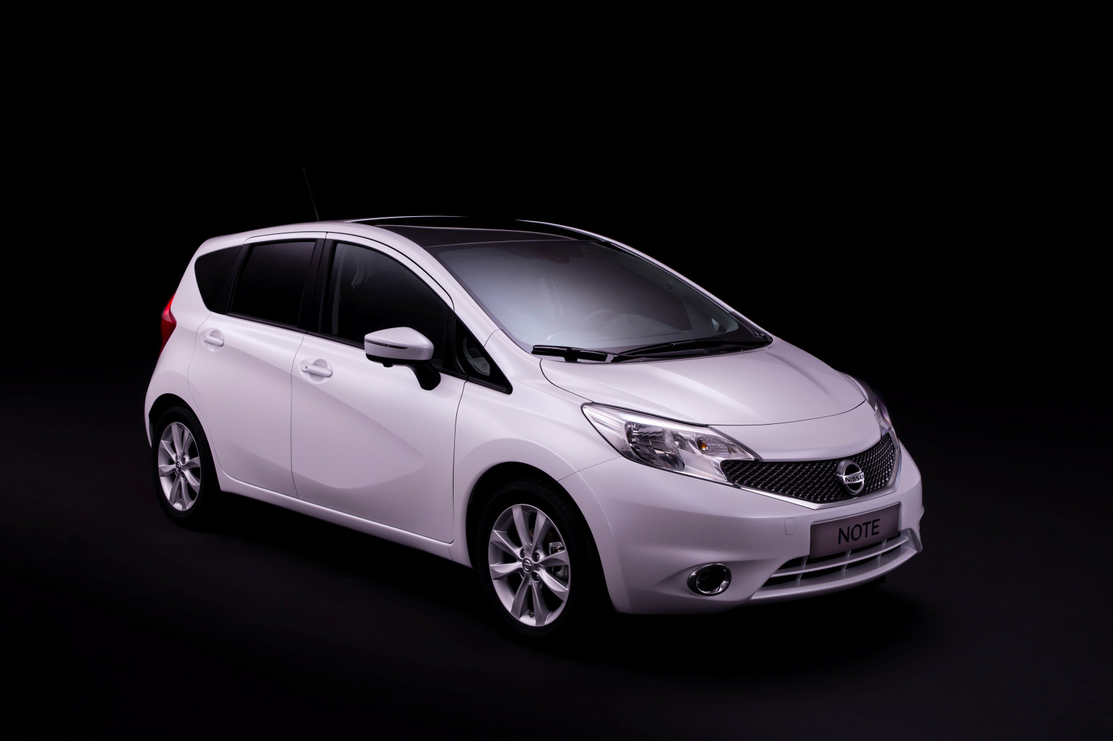 auto, veicolo, Toyota, Nissan, netcarshow, netcar, immagini di auto, auto foto, 2014, Nota E12, veicoli terrestri, esterno automobilistico, marca di automobile, Compact SUV