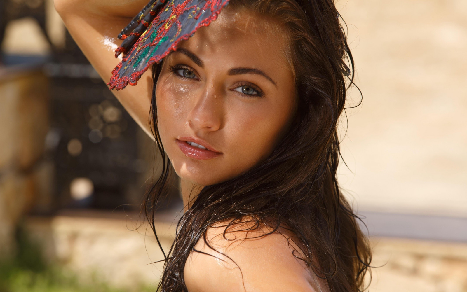 greek-hot-model-beautiful-deep-throat-video