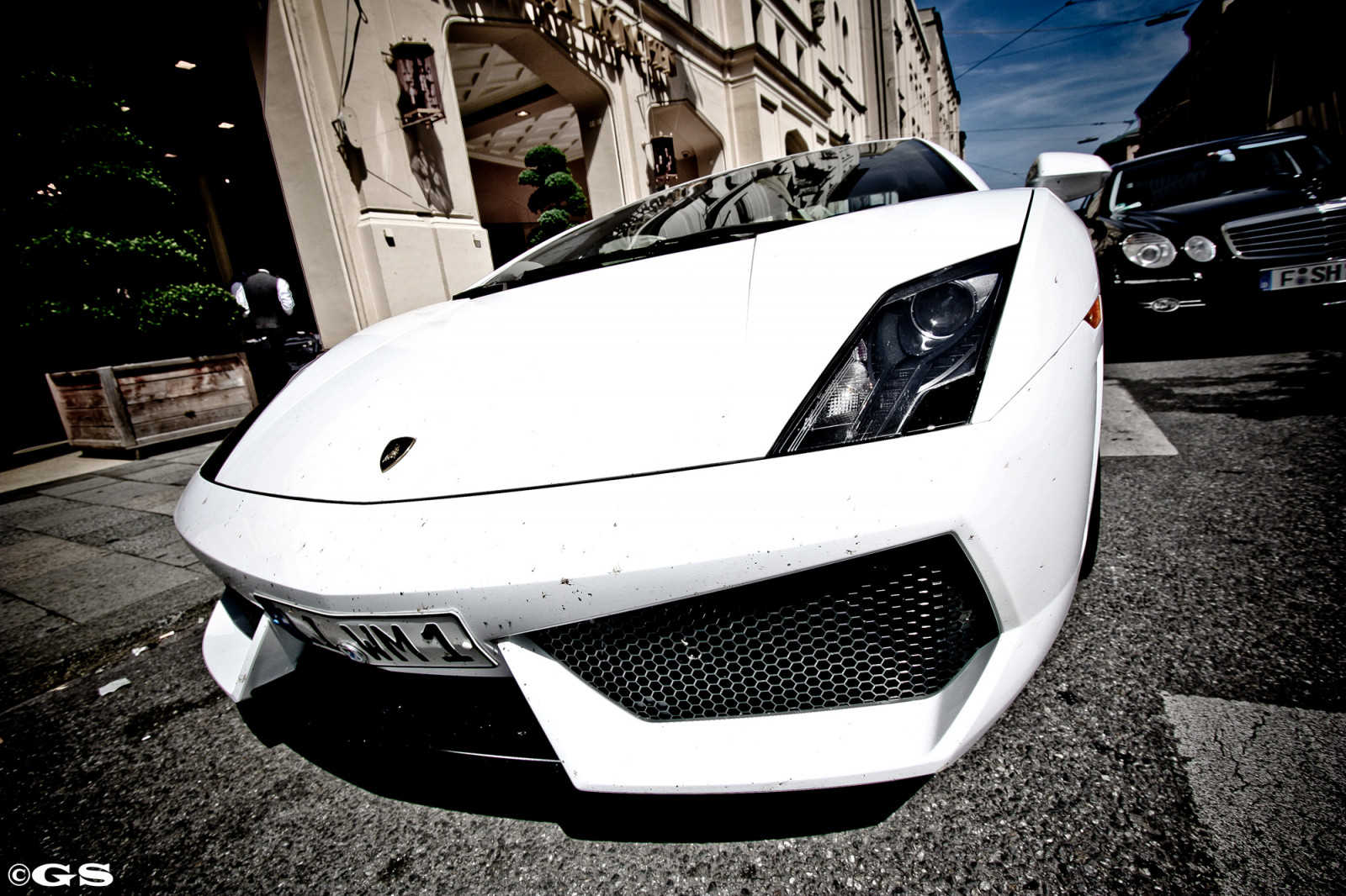 hvid, sort, gade, Italien, bil, køretøj, fotografering, Tyskland, hætte, Lamborghini, Lamborghini Aventador, Canon, sommer, Lamborghini Gallardo, sportsvogn, München, ydeevne bil, 2010, italiensk, eksotisk, Gallardo, vinkel, bred, hjul, italien, deutschland, dslr, auto, kant, superbil, eos, Weis, sommer, SportWagen, sportsvogn, få øje på, autogespot, carparazzi, gs, 450D, sort og hvid, jord køretøj, bildesign, automotive exterior, luksus køretøj, kofanger, kompakt bil, motor køretøj, personlig luksus bil, auto show, forlygte, auto del, germanspotter, Find, munchen, lp5604, bilindustrien belysning, automotive wheel system