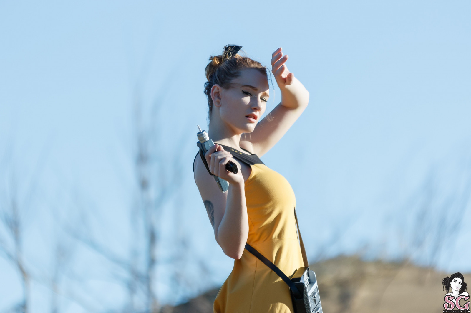 suicidegirls, ženy, ryšavý, poušť, duny, šaty, Sundew Suicide