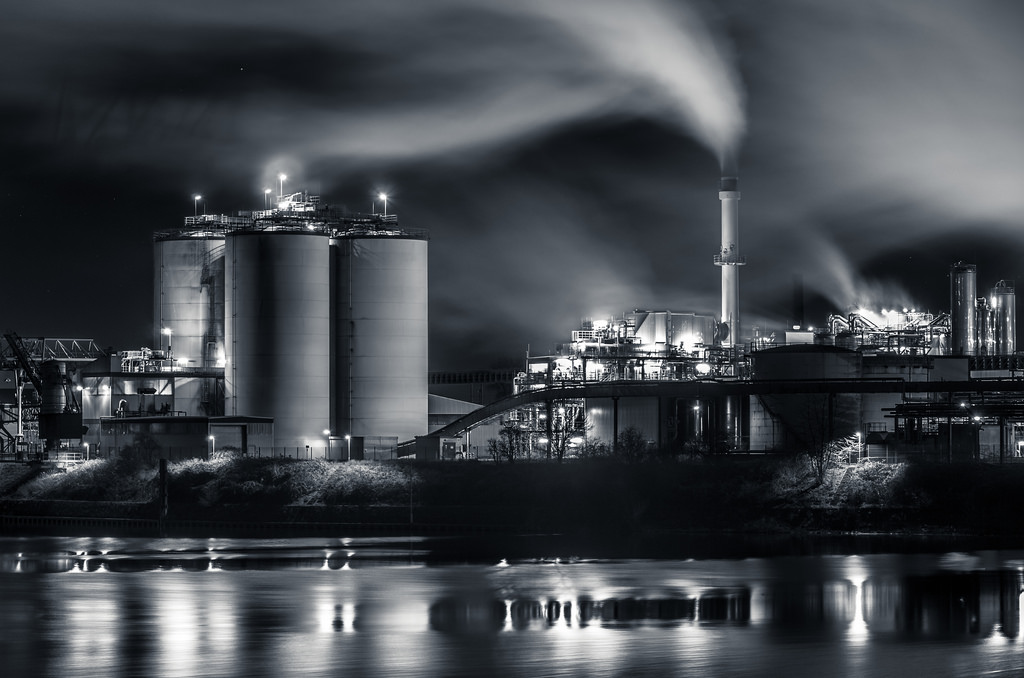 kontrast, bílý, Černá, černobílý, město, panoráma města, noc, architektura, voda, odraz, nebe, hvězdy, kouř, panoráma, mrakodrap, večer, Německo, atmosféra, soumrak, průmyslový, metropole, Adobe, kultura, Lightroom, půlnoc, pentax, dynamický, Černý a bílý, expozice, barva, mrak, Tamron, tělesné, waterscape, waterside, odrazy, K5, barva, deutschland, hvězda, tma, skvělý, ohromující, energie, vysoký kontrast, Ruhrpott, noční život, supershot, průmysl, nRW, waterreflection, noční světlo, počítač tapeta, Černý a bílý, monochromatické fotografování, longtimeexposure, ISO100, F80, nightexposure, tmavě modrá, dlouho, průtok vody, Starscape, silentwater, Porúří, Cargill, Krefeld, 15sec, reflectionsaddict, highdetail, Rekultivace, Starsky, Měkké vody, Rekonstrukce, 83mm, Cerestar, Kulturní průmysl, Reflectionaddict