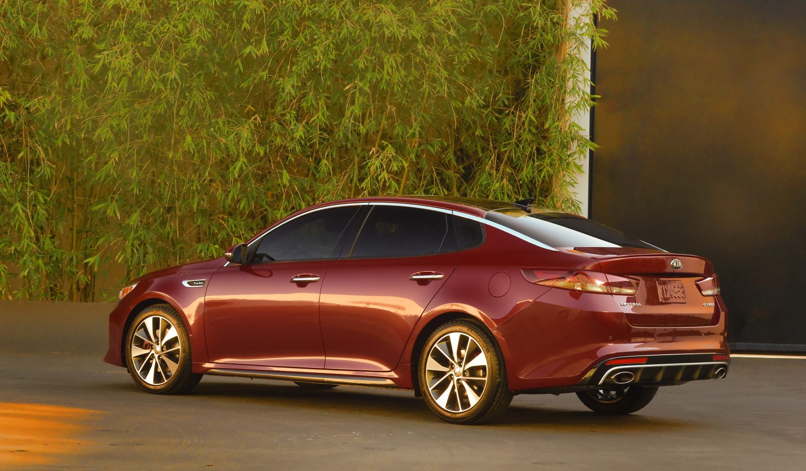รถ, ยานพาหนะ, ซีดาน, Kia, netcarshow, netcar, ภาพรถยนต์, ภาพรถ, 2017, Optima SX, ยานพาหนะบก, การออกแบบยานยนต์, ภายนอกยานยนต์, รถยนต์ทำ, รถหรู, รถผู้บริหาร, เซอแดงกีฬา, รถขนาดกลาง, รถขนาดเต็ม