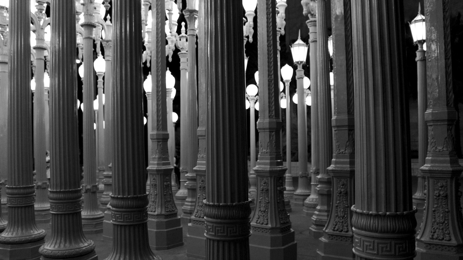pouliční osvětlení, Černá, černobílý, fotografování, mrakodrap, svítilna, sloupec, Vzhled interiéru, struktura, osvětlení, Černý a bílý, monochromatické fotografování