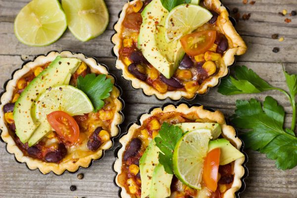 vegetables,tart,Avocado,lime