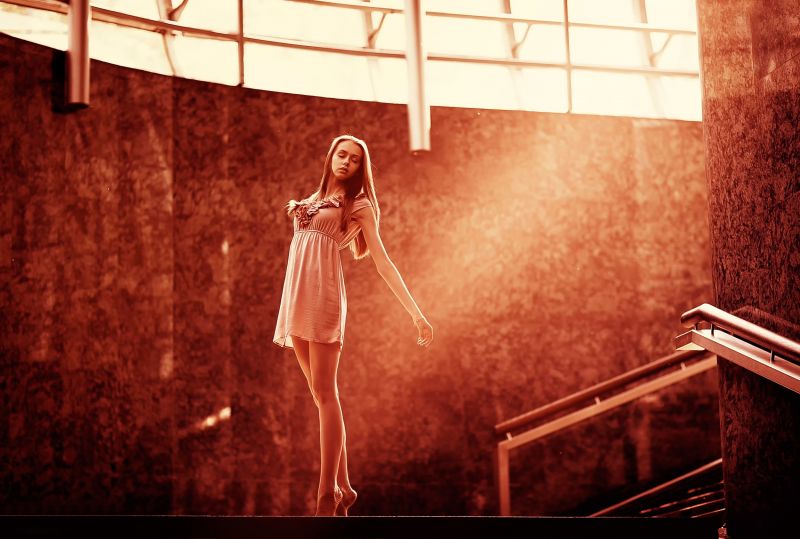 donne, modello, a piedi nudi, rosso, gambe, occhi chiusi