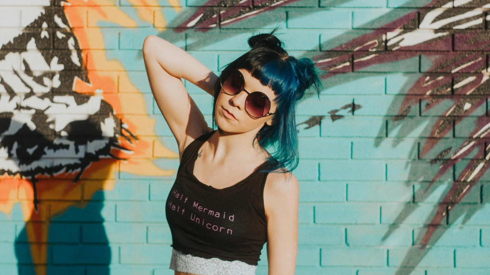 donne all'aperto, donne, modello, capelli tinti, anime, Luna Cera, ARTE, colore, freddo, Immagine, istantanea, servizio fotografico