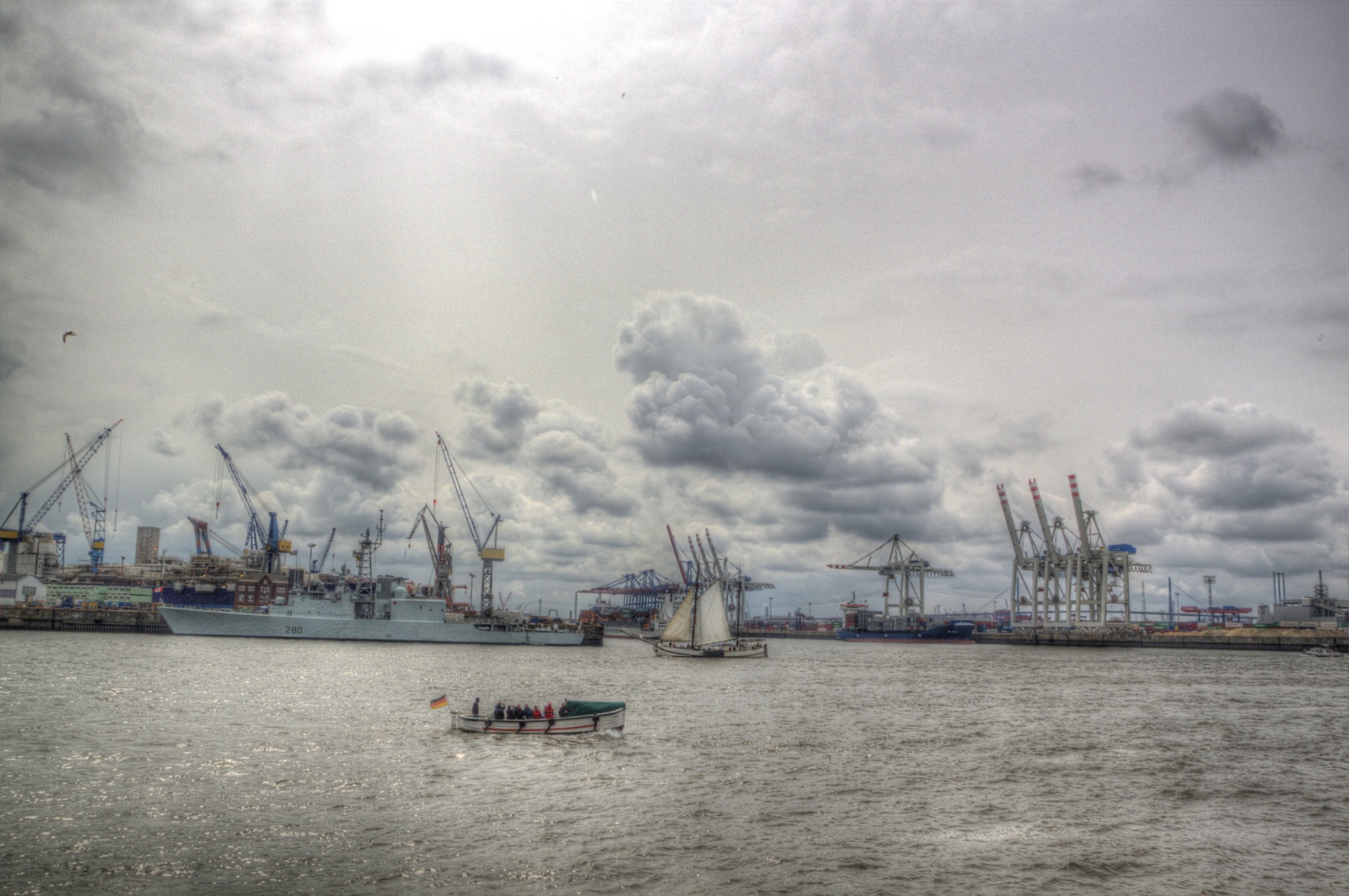 krajina, loď, západ slunce, moře, voda, pobřeží, odraz, nebe, mraky, pláž, uklidnit, panoráma, večer, pobřeží, seasons, řeka, slunce, historický, dějiny, HDR, přístav, horizont, dok, jaro, Labe, plachtění, Severní, Marina, světlo, mrak, Krásná, zakalený, Landschaft, oceán, barva, přístav, nebe, přístav, deutschland, kanál, Soleil, ciel, mraky, skvělý, sonnenuntergang, mraky, syn, eau, Německo, licht, Photomatix, Hansestadt, zpracovává se, kapesní, couchesoleil, couche, smět, Riviere, vodní, vysoká loď, meteorologický jev, vlnolam, Bateaux, Schiffe, hafengeburtstag