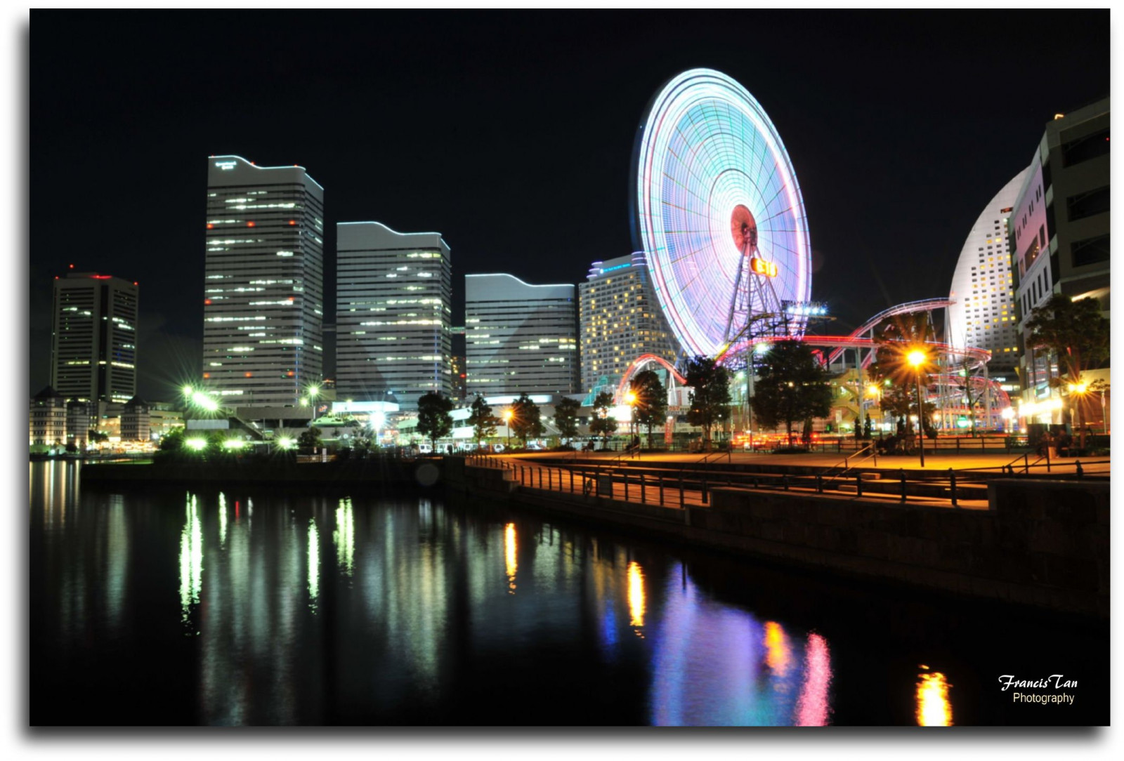 by, bybilledet, nat, vand, afspejling, himmel, skyline, skyskraber, pariserhjul, Yokohama, metropol, longexposure, downtown, bygninger, pariserhjul, milepæl, dagtimerne, NightShot, rekreation, refelctions, byområde, turistattraktion, hovedstadsområde, højhus, nightscene, Minatomirai, fongetz, francistan, yokohamabay