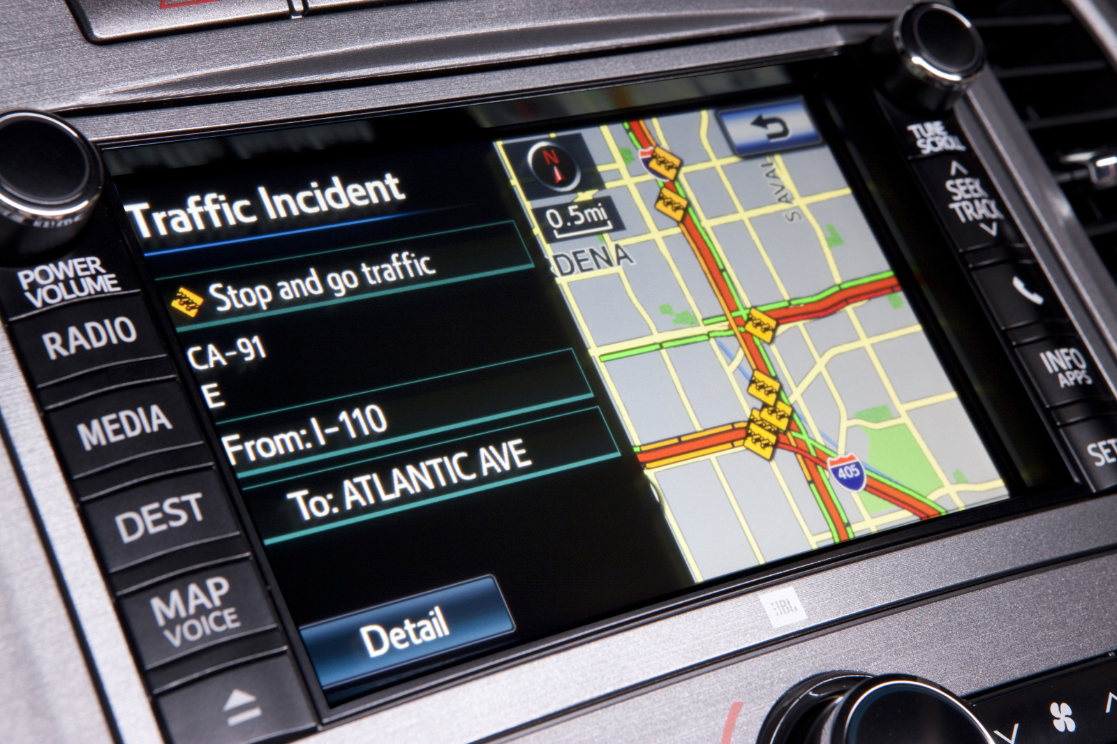 auto, vozidlo, Toyota, 2013, elektronika, volant, netcarshow, netcar, obrázky vozidel, photo auto, Venza, multimédia, automobilový exteriér, automobil make, luxusní vůz, městské auto, Automobilový navigační systém, audio vozidlo