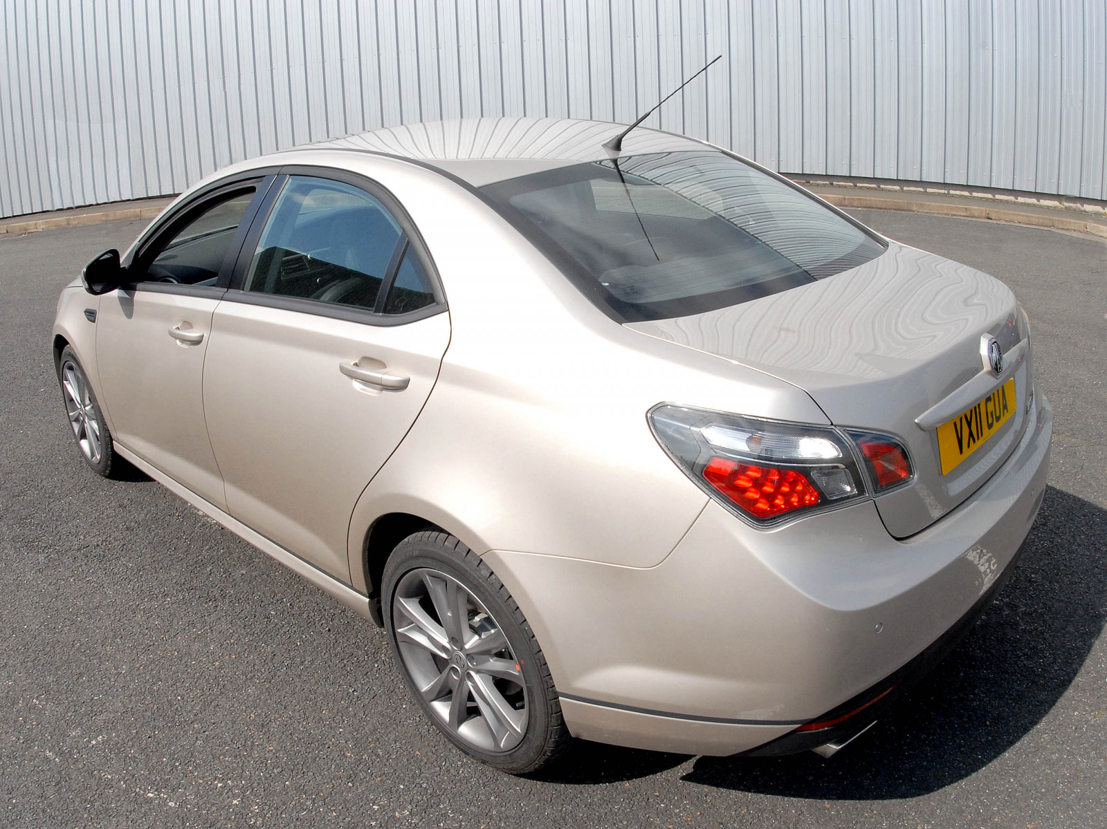 auto, vozidlo, 2013, limuzína, MG, netcarshow, netcar, obrázky vozidel, photo auto, verze 6 Magnette UK, pozemní vozidla, automobilový exteriér, automobil make, luxusní vůz, kompaktní vůz, výkonné auto, střední velikost auta, v plné velikosti vůz