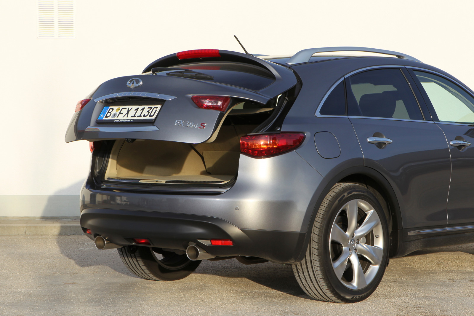 Auto, Fahrzeug, Infiniti, Netcarshow, Netcar, Auto Bilder, Auto Foto, 2014, FX 30d S, Rad, Landfahrzeug, Automobil-Design, Automotive außen, Automobil machen, Stoßstange, Crossover suv, Sport Nutzfahrzeug, Infiniti qx70