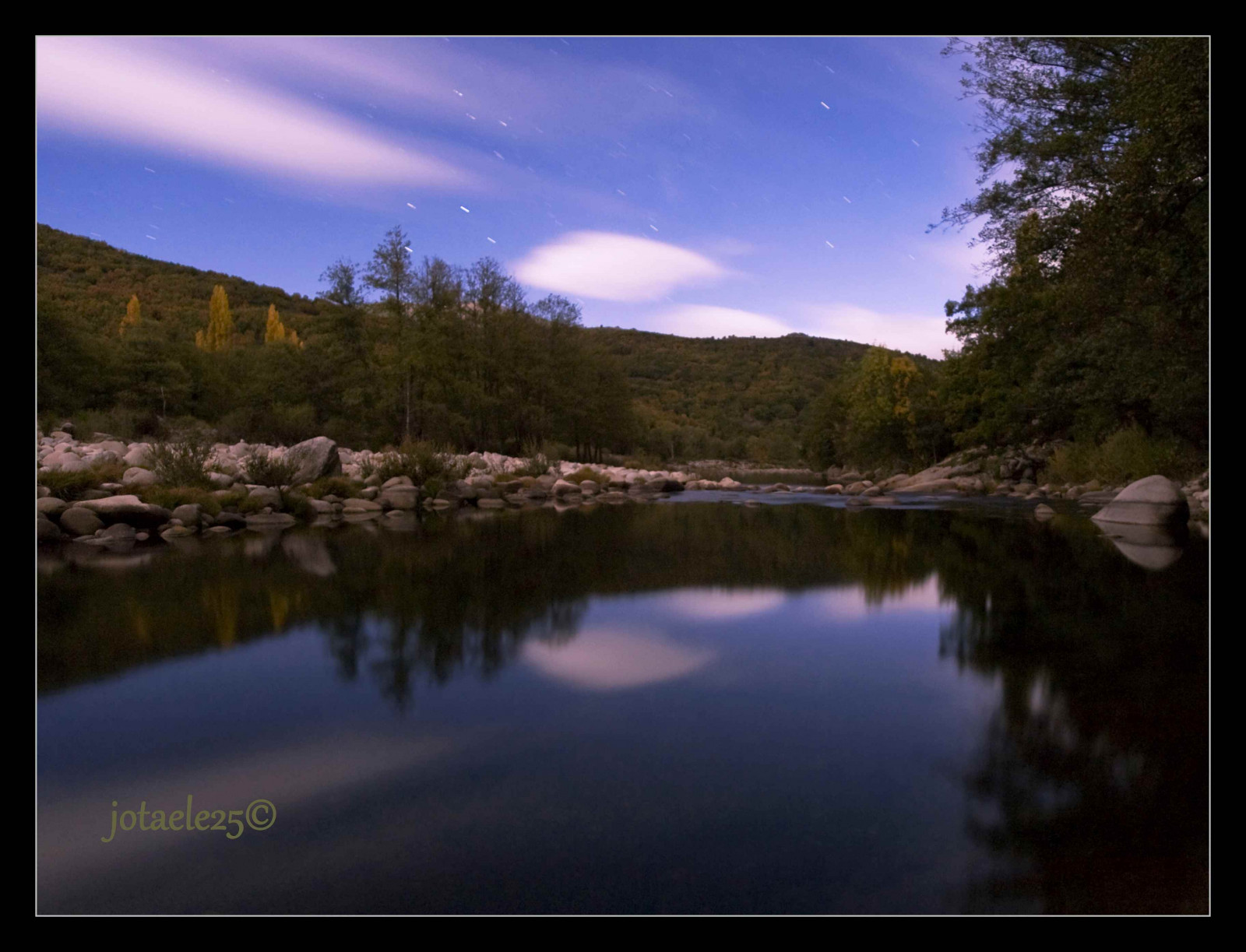 odraz, nebe, voda, Příroda, jezero, divočina, jezero, vysočina, nádrž, atmosféra, řeka, mrak, strom, hora, pleso, jev, vodní zdroje, Lake District, ráno, krajina, banka, mokřadní, večer, vstupní, mount scenérie, vodní tok, kopec, slunečnímu záření, meteorologický jev, horizont, uklidnit, svítání, klesl, rybník, počítač tapeta, bažina