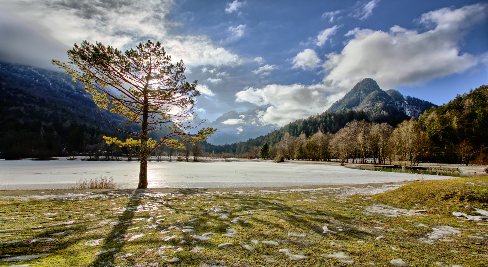 Příroda, mrak, nebe, horských reliéf, divočina, hora, odraz, voda, strom, jezero, pohoří, vysočina, banka, list, mount scenérie, zima, národní park, krajina, Alpy, řeka, rostlina, meteorologický jev, údolí, tráva, sníh, louka, jezero, klesl, kopec, nadmořská výška, počítač tapeta
