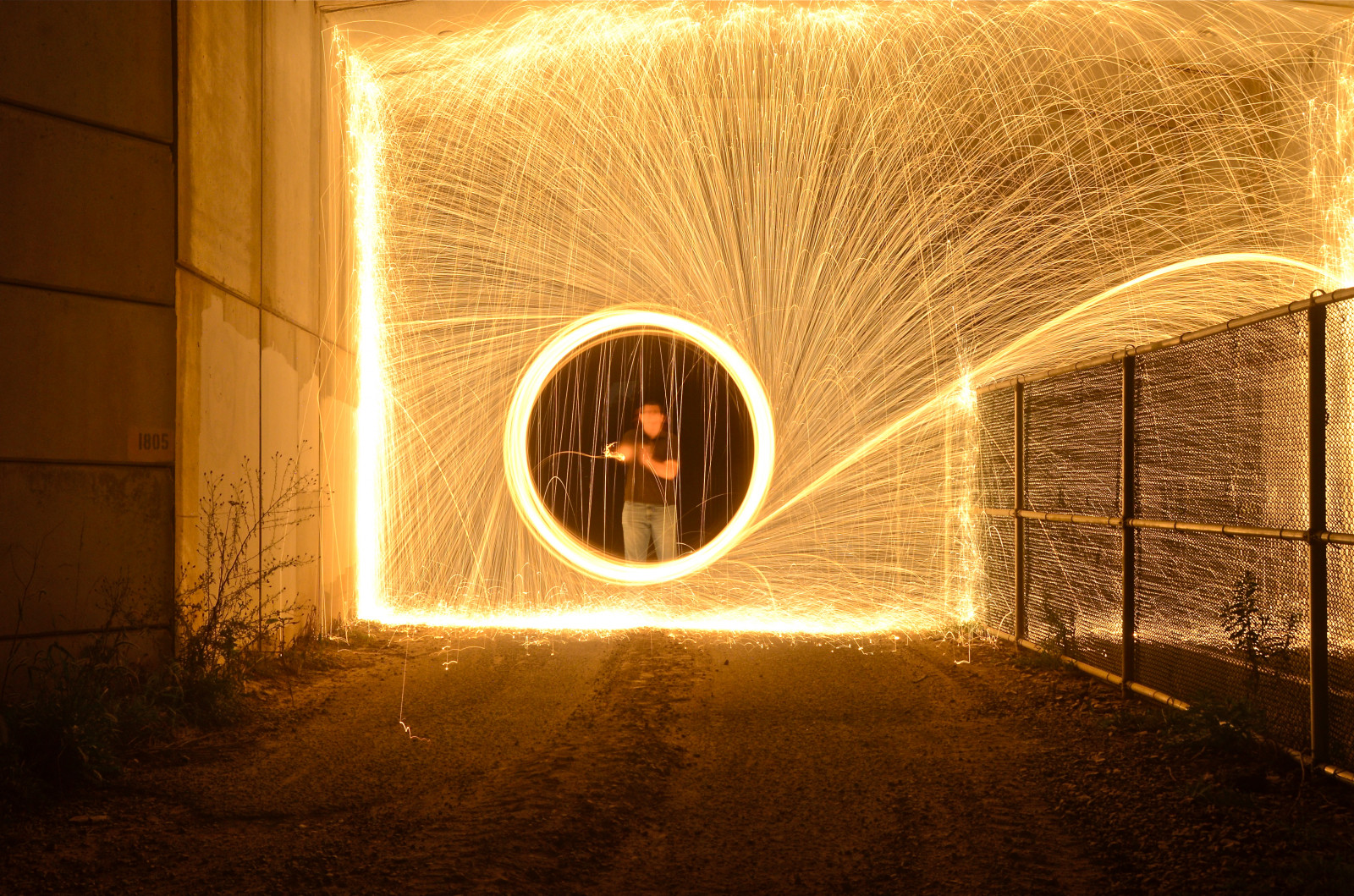 slunečnímu záření, noc, architektura, stěna, dřevo, kruh, Nikon, plot, oblouk, tunel, jiskry, Časová prodleva, Virginie, světlo, předení, prozkoumat, D7000, prozkoumal, osvětlení, prsten, tma, nikond7000, lightpainting, 18200 mm, vr, Ocelová vlna, southwestvirginia, Blacksburg