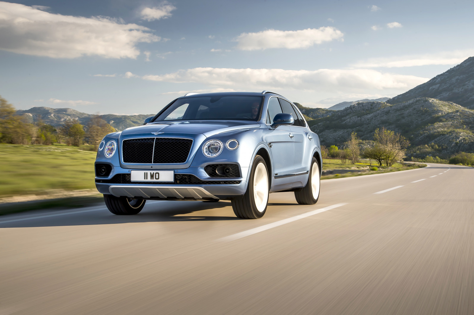 auto, vozidlo, Bentley, netcarshow, netcar, obrázky vozidel, photo auto, 2016, Bentayga diesel, kolo, pozemní vozidla, automobilového designu, automobil make, luxusní vůz, motorové vozidlo, výkonné auto, sportovní užitkové vozidlo, Bentley Continental Flying podnět