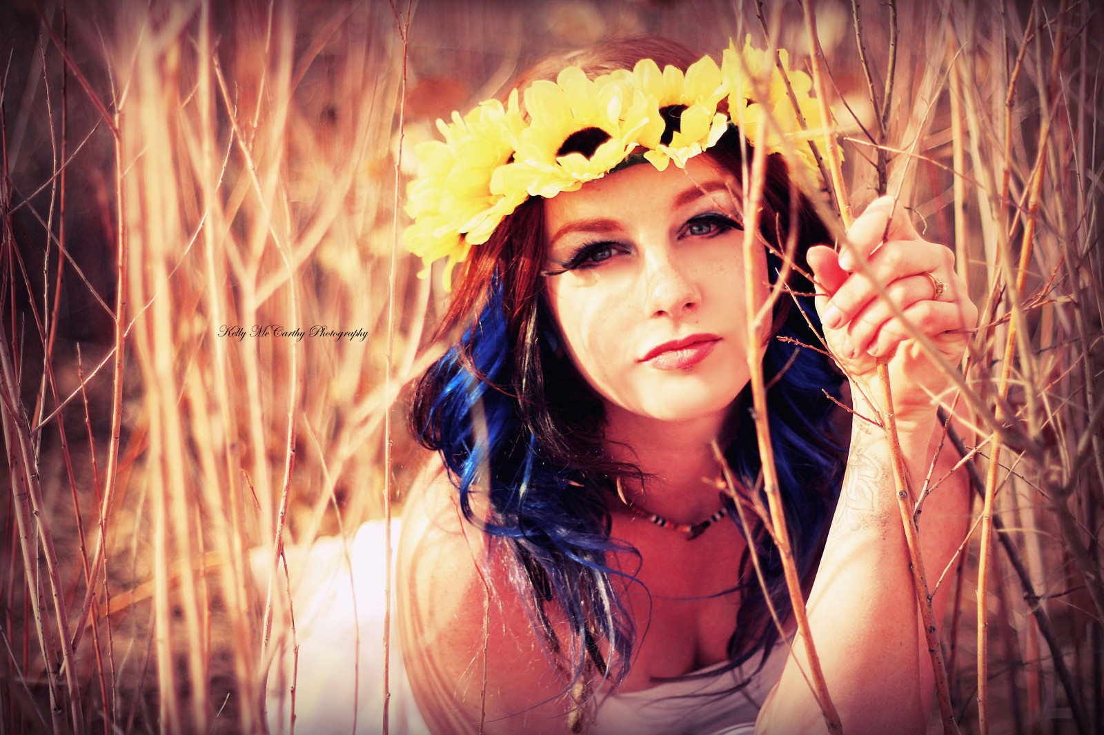 slunečnímu záření, model, portrét, květiny, Příroda, venku, fotografování, móda, koruna, bokeh, zpěv, barva, Krásná, podzim, stíny, krása, žena, dáma, ženský, fotografie, flickrunitedaward, bluehair, focení, bokehwhores, catchycolorsyellow, catchycolorsblue