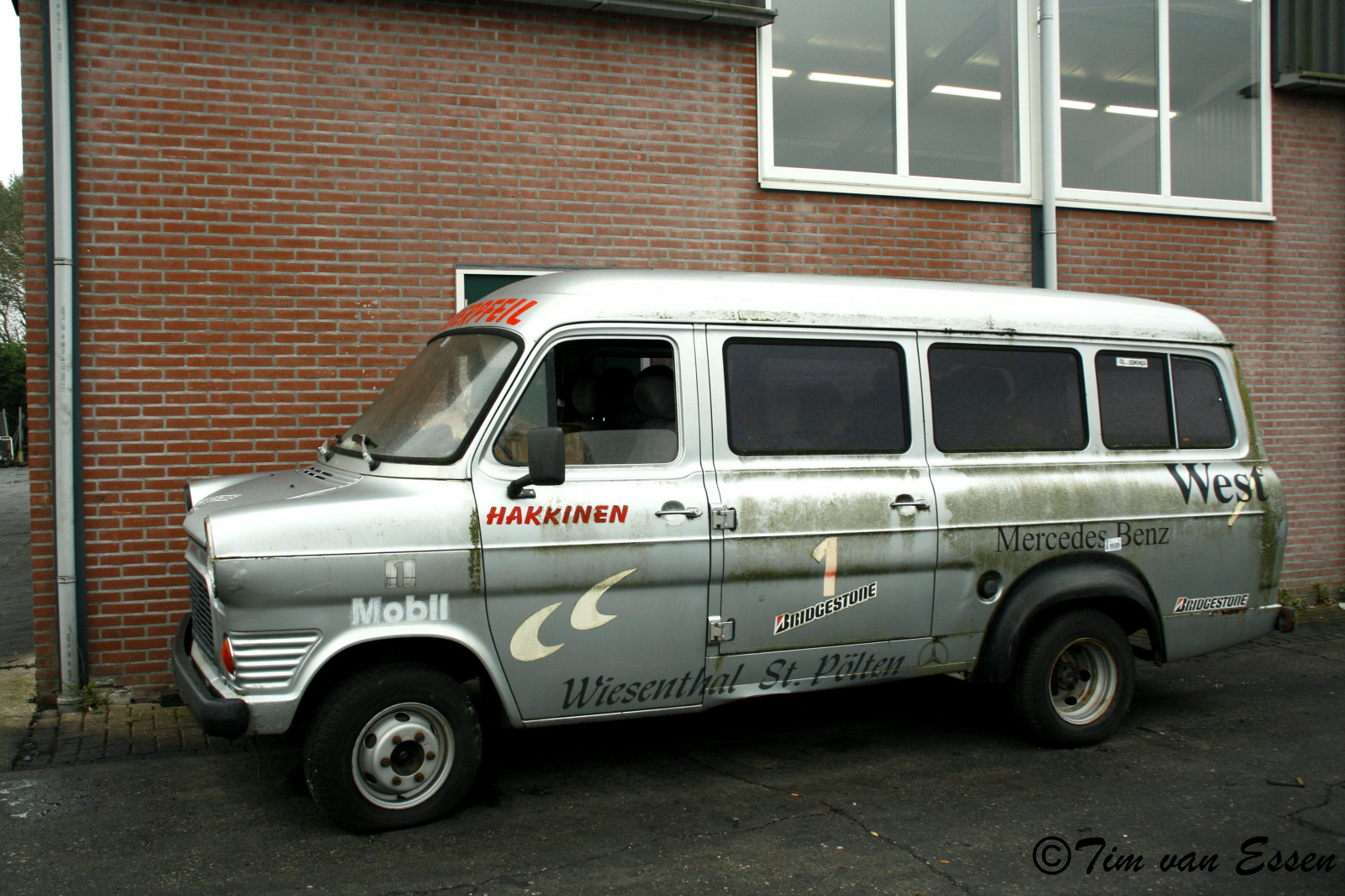 motorové vozidlo, vozidlo, auto, dodávka, doprava, druh dopravy, compact van, užitkové vozidlo, minivan, minibus, městské auto