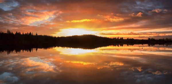 sollys,solnedgang,speilbilde,himmel,soloppgang,kveld