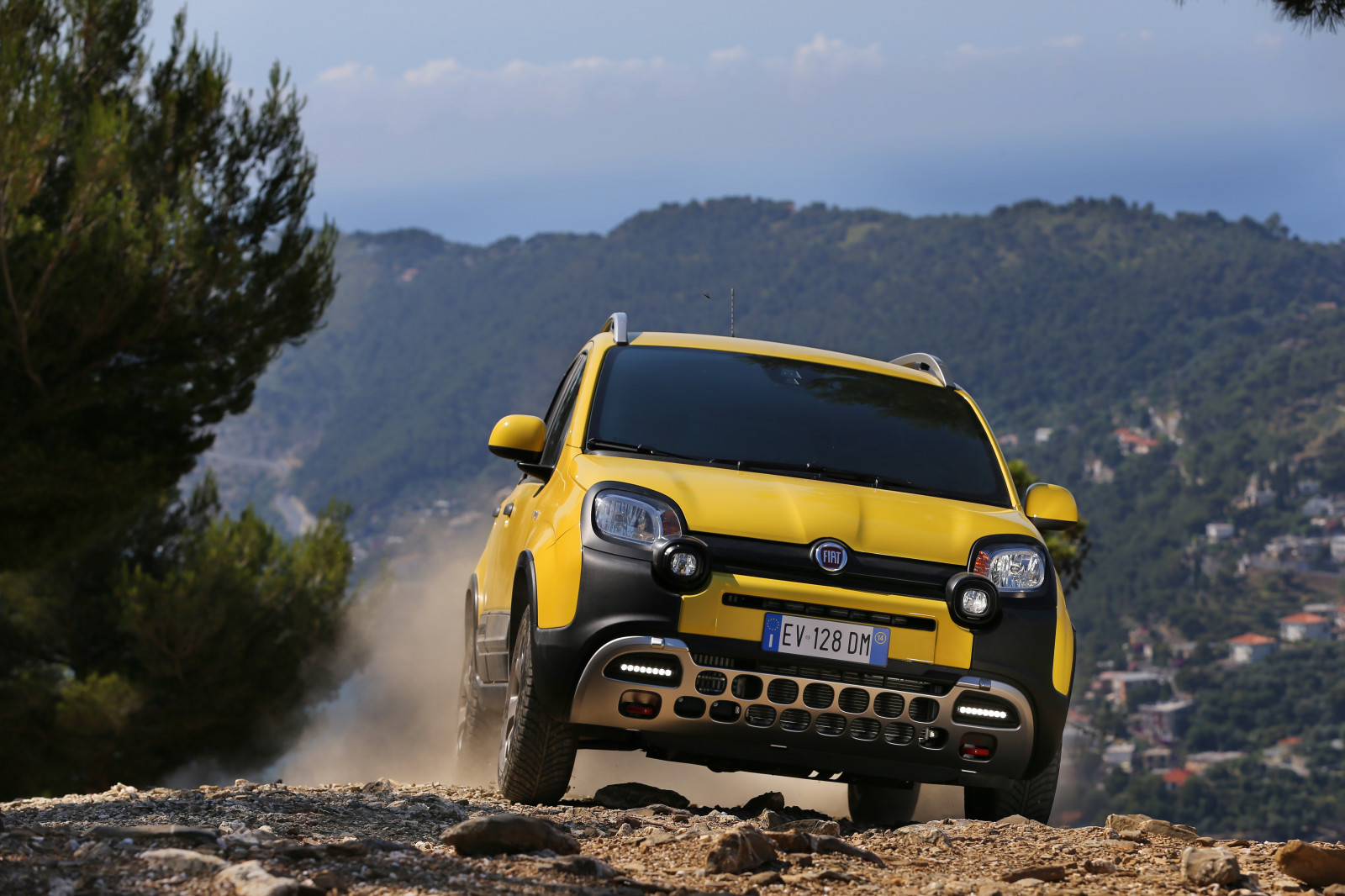 bil, køretøj, 2015, FIAT, netcarshow, netcar, bil billeder, bil foto, Panda Cross, jord køretøj, bildesign, bil make, samlingspunkt, sport utility køretøj, off road, off road køretøj, mini sport utility køretøj