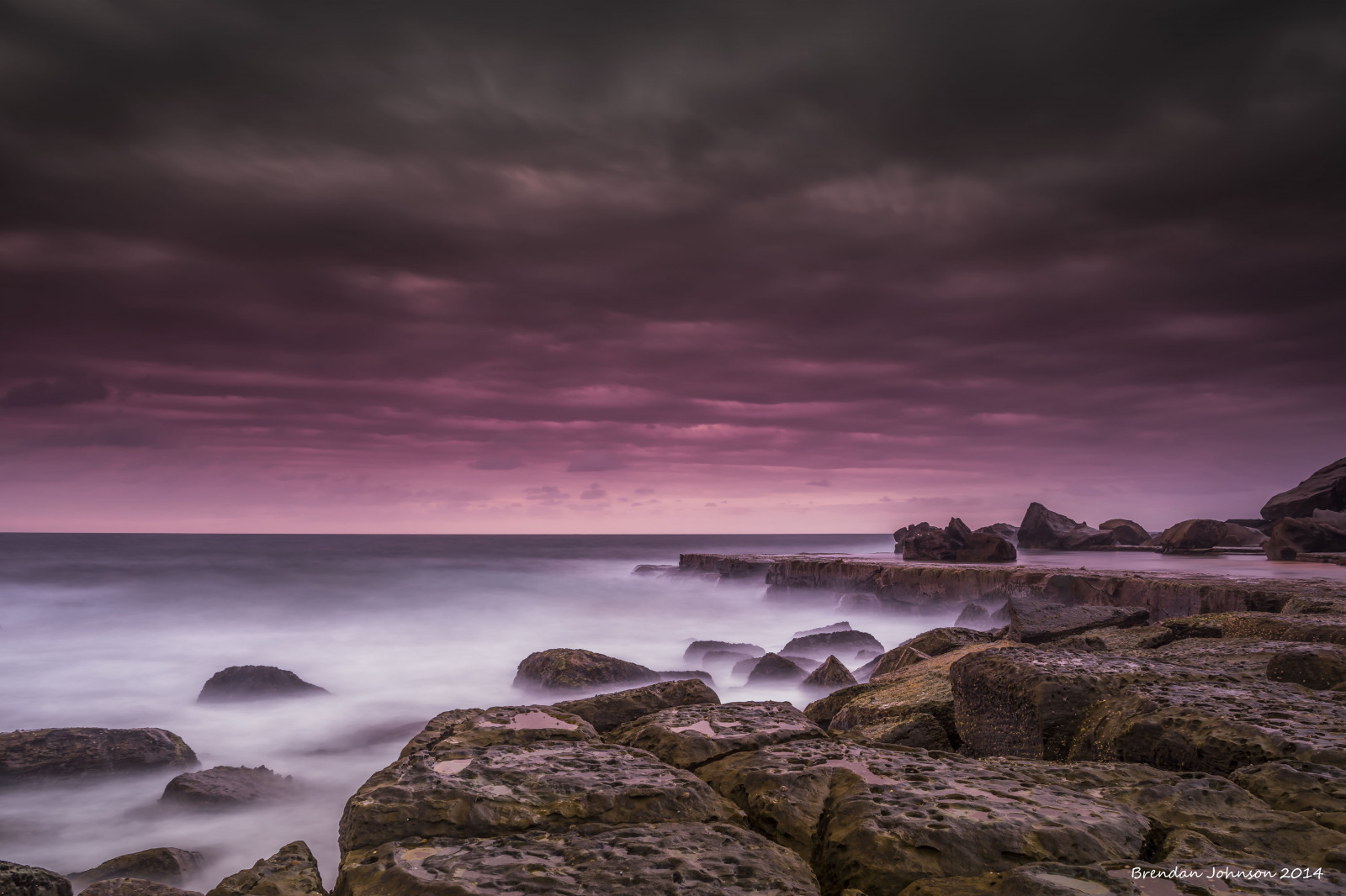krajina, západ slunce, moře, záliv, voda, Skála, pobřeží, nebe, mraky, pláž, svítání, večer, ráno, vlny, pobřeží, horizont, skály, soumrak, Austrálie, mrak, svítání, oceán, Pohyb, vlna, přímořská krajina, materiál, NSW, Nový Jížní Wales, prima, cenralcoast, forresersbeach, atmosférický jev, tělo z vody, mořská vlna, meteorologický jev
