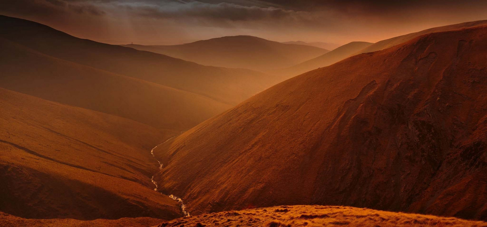 slunečnímu záření, krajina, hory, západ slunce, kopec, Skála, Příroda, mraky, svítání, večer, ráno, mlha, řeka, poušť, údolí, divočina, soumrak, jantar, plošina, rokle, Terén, hora, svítání, přírodní prostředí, horských reliéf, landform, geografický rys, pohoří, vádí