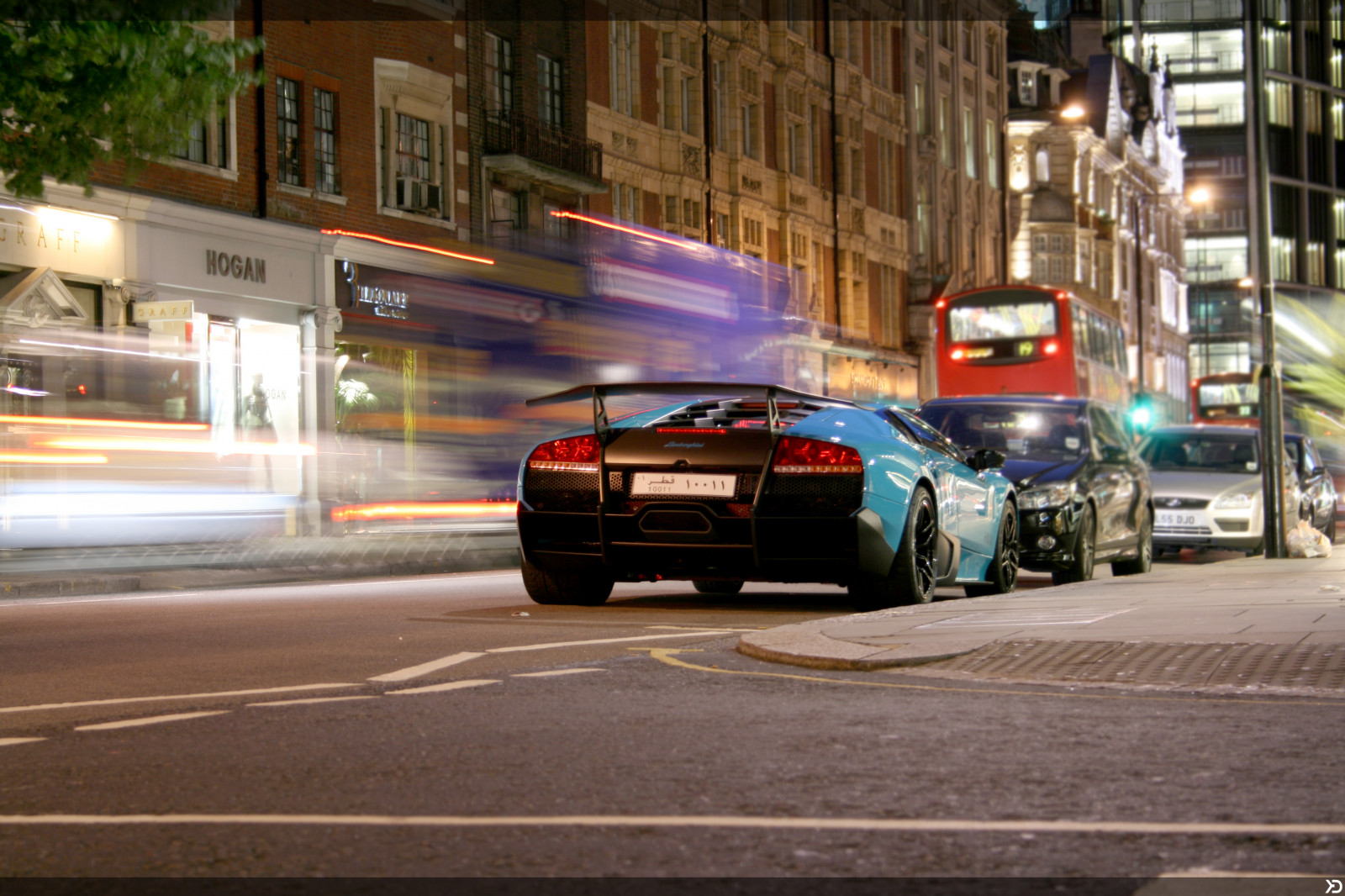 ulice, modrý, Anglie, Londýn, cars, auto, světla, aqua, provoz, super, Harrods, exotický, Arab, Vlastní, Lamborghini, superauto, sv, špinění, photgraphy, exotické, Supercars, Murcielago, Sloane, CKK, Veloce, pozorovatel, lp670, kulelidesign