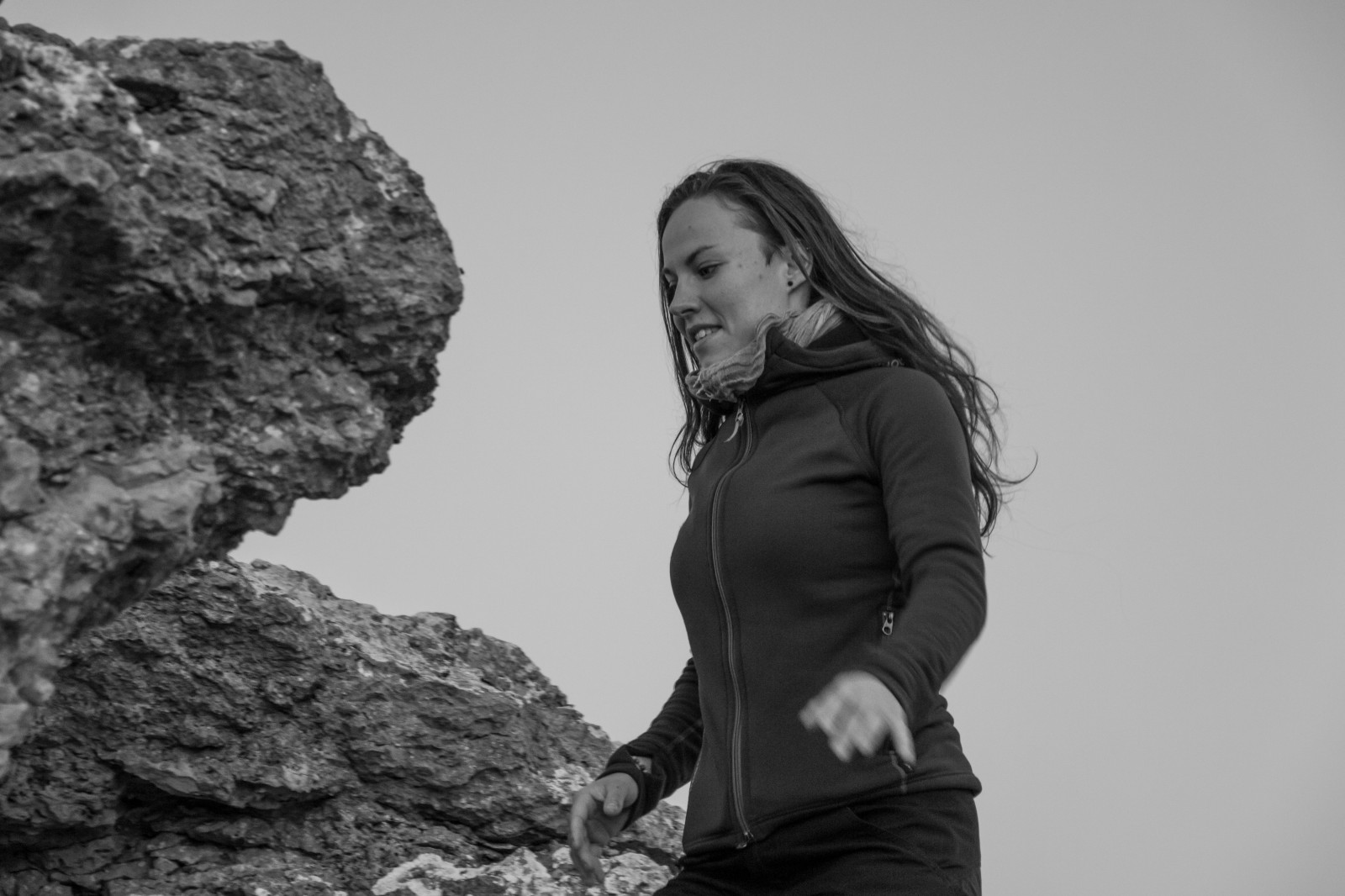 mennesker, hvid, sort, monokrom, portræt, solnedgang, klippe, sidder, fotografering, Cheyenne, solnedg ng, m nniska, fotografi, Gotland, holmh Llar, attackfoto, attackfoto8, Rauk, seastack, billede, sort og hvid, monokrom fotografering, humane positioner, portrætfotografering, Photo shoot