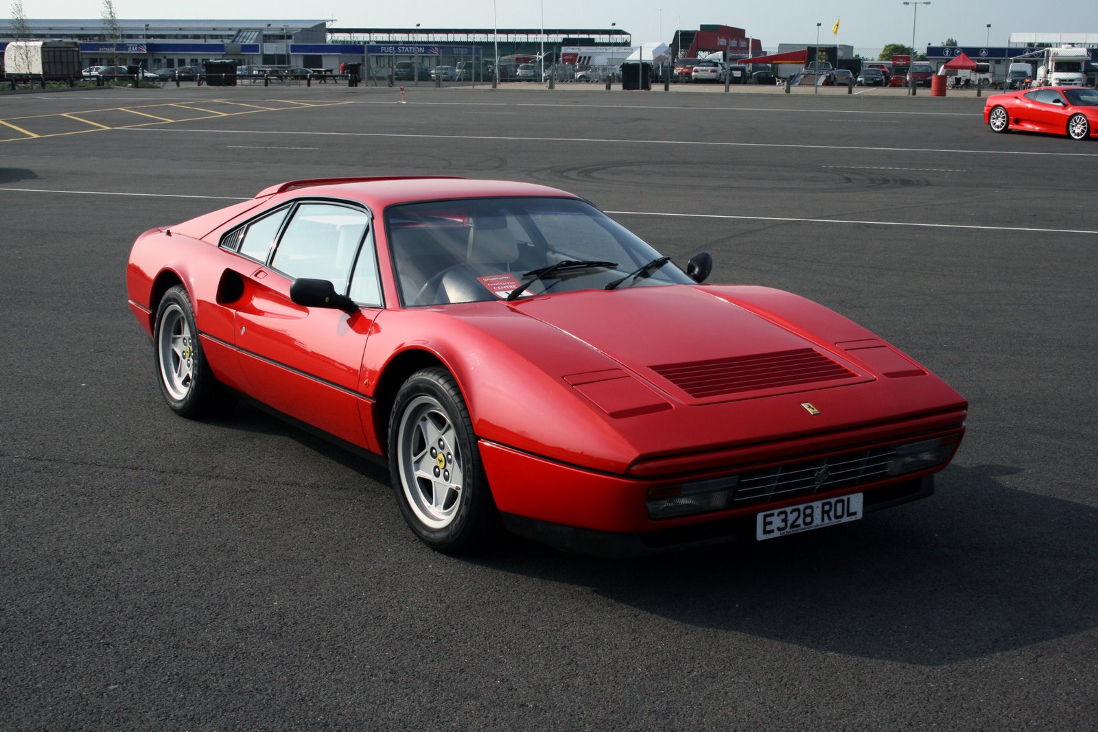 auto, vozidlo, sportovní auto, Ferrari, kupé, výkon auta, 2010, Ferrari 288 GTO, Ferrari Mondial, netcarshow, netcar, obrázky vozidel, photo auto, 328 GTB, superauto, pozemní vozidla, automobilového designu, závodní auto, automobil make, luxusní vůz, ferrari spa, Ferrari 308 GTB GTS, ferrari 328, Ferrari GT4, ferrari Berlinetta boxer, ferrari 348