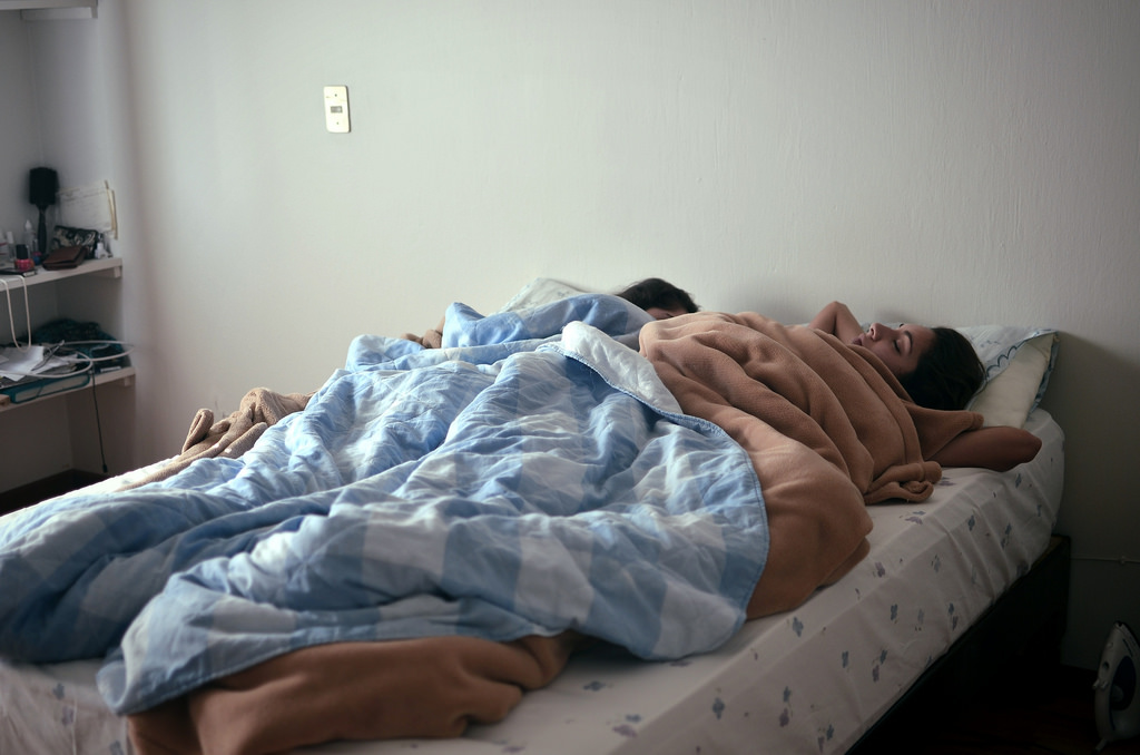 krajina, les, lidé, model, moře, Skála, Příroda, městský, milovat, srdce, pokoj, místnost, postel, fotografování, dřevo, hudba, gauč, džíny, bunda, tenký, pronikavý, móda, vítr, pár, Mexiko, letní, vinobraní, život, ložnice, šťastný, svoboda, Přátelé, zdřímnutí, spát, Koťátko, Mládí, UMĚNÍ, světlo, Krásná, chlapec, nahý, dosti, chladný, dívka, krása, dívky, fotografie, muž, žena, zábava, retro, sen, sexy, mladý, polibek, styl, úžasný, životní styl, horký, chlap, půvabný, výstroj, inspirace, nábytek, perfektní, indie, pohodlí, bederní, redakční, textil, slova, produkt, tatto, povlečení, matrace, joelsossa