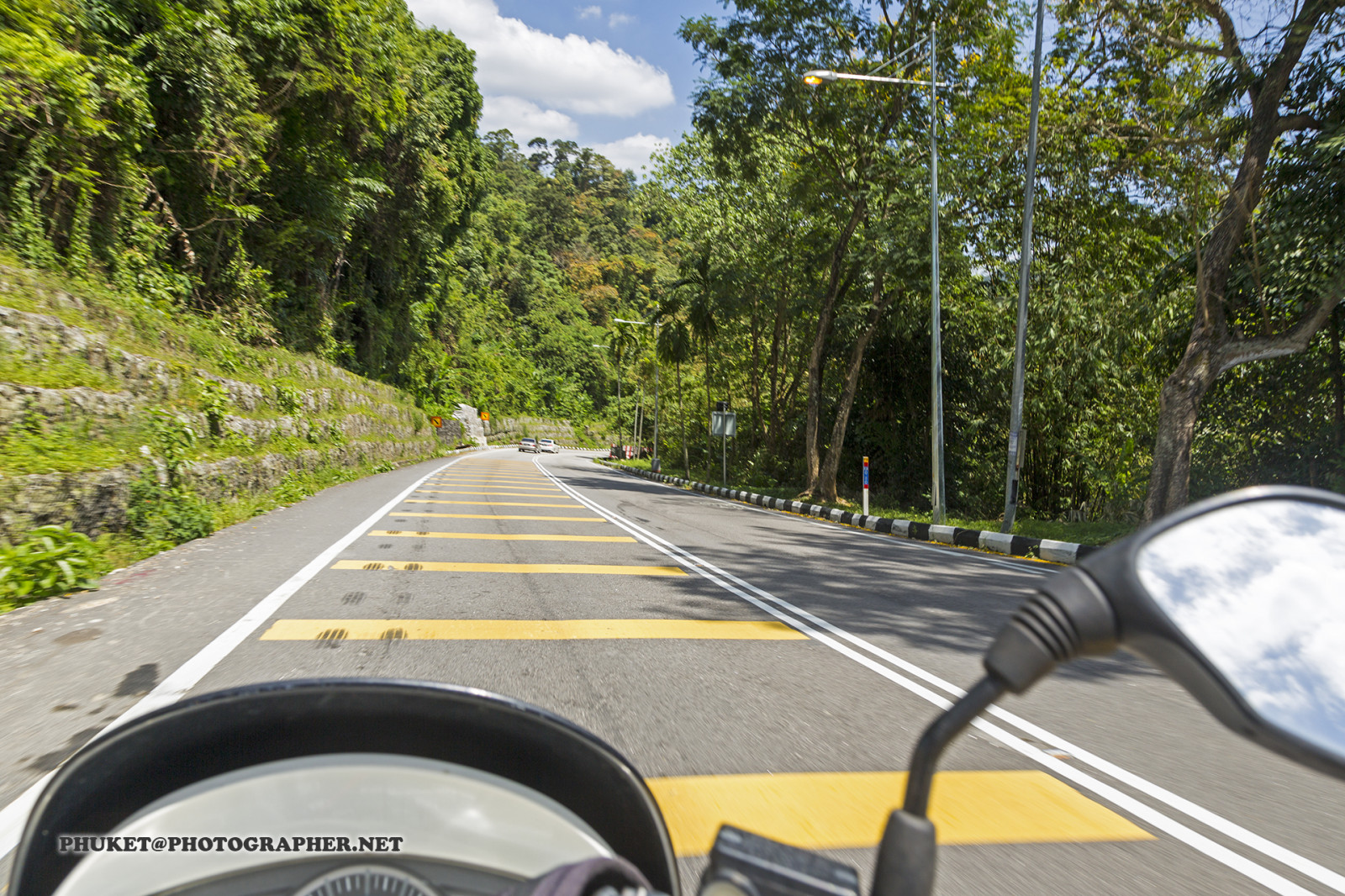 น้ำตก, ทะเล, สวน, เนินเขา, ทะเลสาบ, น้ำ, รถ, สีแดง, หญ้า, ท้องฟ้า, รถจักรยานยนต์, ยานพาหนะ, ถนน, เมฆ, สีเขียว, สีน้ำเงิน, ชายฝั่ง, ลม, ร้อน, เกาะ, ฮอนด้า, มาเลเซีย, ป่า, ขับรถ, สดใส, ยางมะตอย, ขับรถ, โครงสร้างพื้นฐาน, สี, เมฆ, วัน, ภูเขา, ดอกไม้, มหาสมุทร, คลื่น, พื้นผิว, มุมมอง, ภูเก็ต, moto, กล้องถ่ายรูป, ไฮแลนด์, phuketian, จังหวัด, ปีนัง, จอร์จทาวน์, pcx, เขตร้อน, ขี้เกียจ, เลน