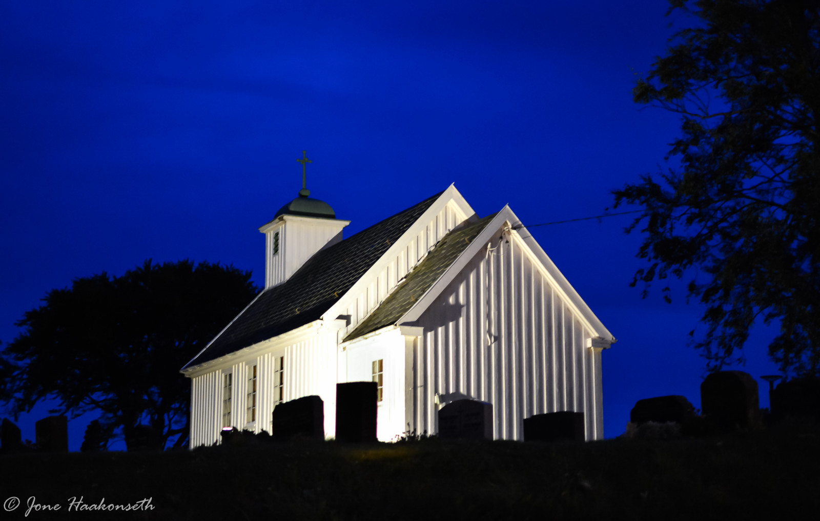 kostel, hřbitov, Norsko, noc, Nikon, venkovní, strašidelný, NIKKOR, Haugesund, Chappel, 35mmf18