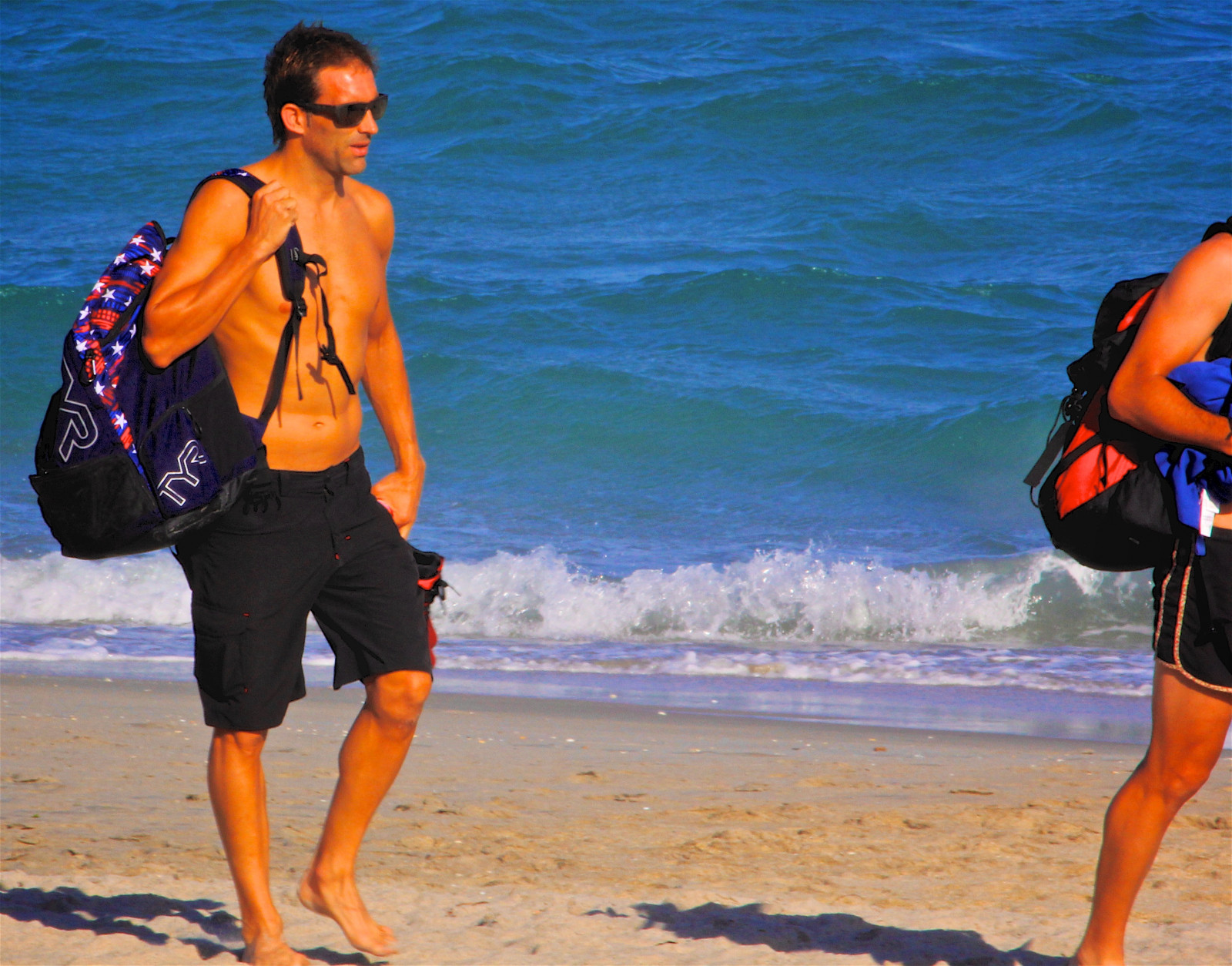 kámo, pláž, Capes, Urbanbackpacking, městský, Barfuss, pěší, chlapi, kluci, šíje, batohy, hřbety, lidé, sluneční brýle, pár, profily, Sexyguy, dřeváky, peekingpits, prsty, urbanbackpackers, tetování, oceán, upřímný, muž, lakeworthbeach, Tatts, bez trička, bradavky, nohy, ilobsteritflickr, pobřeží, obuv, Nohy, muži, pupky, Lakeworthbeachlakeworth, lakeworth, hezký, mužský, modrý, přímořská krajina, canon60d, chlap, netušící, flickr, naboso, canonef70300mmf456isusm
