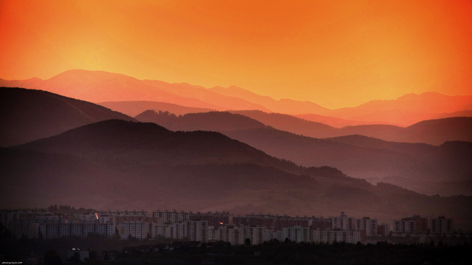 město, nebe, hory, Příroda, mraky, svítání, Kánon, krajina, je, Europa, turistika, nejlepší, Berge, Stadt, slovensko, Slovensko, Landschaft, EFS, Slowakei, tatry, tatry, mesto, today s, hron, 18200 mm, n zketatry, umbier, f3556, bansk bystrica, lowtatras, Slovenska, vrchy, fatra, 450D, flickraward, neusohl, urp n, pra iv, Gununeniyisi, s sov, C