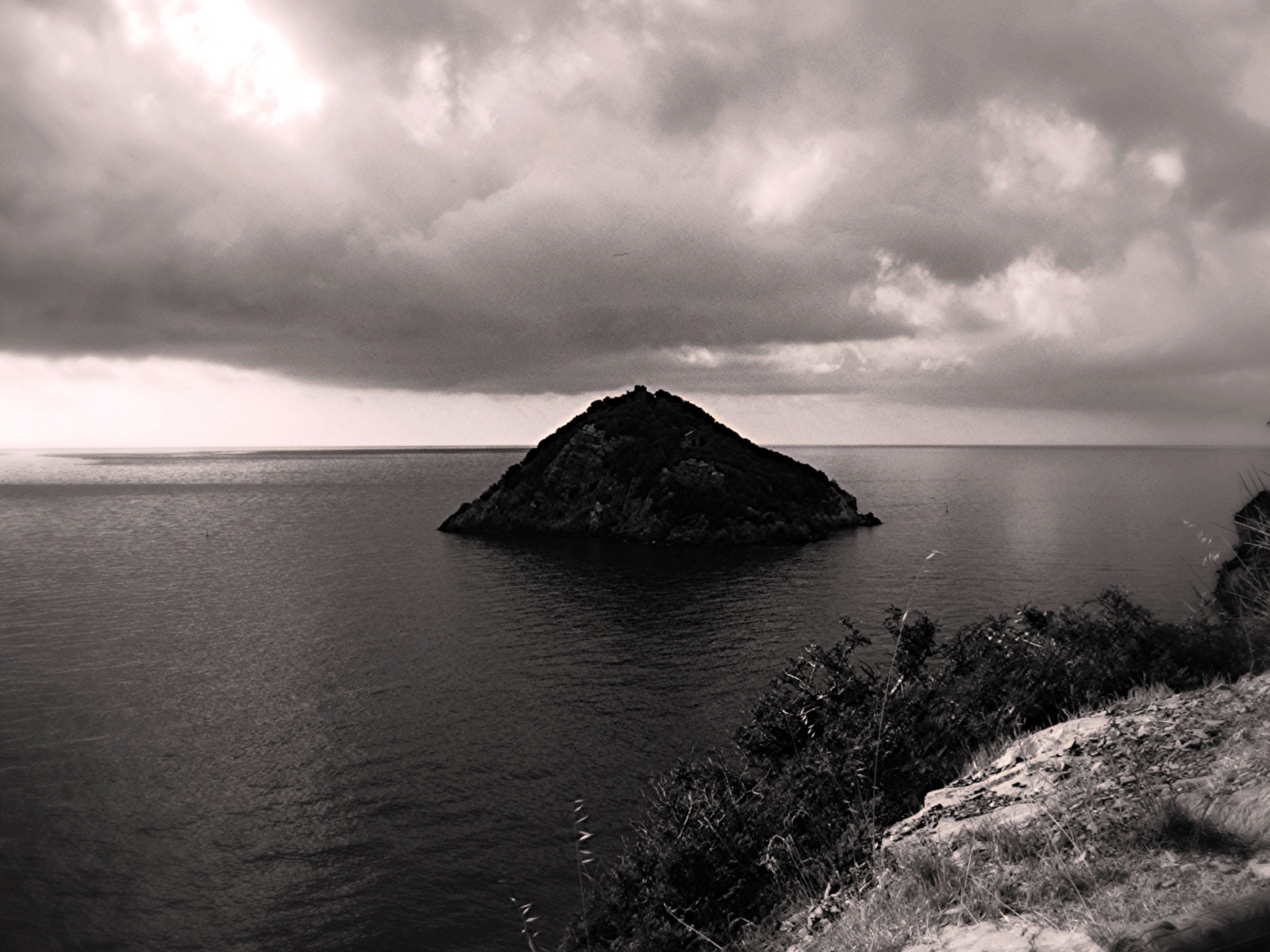 park, výlet, moře, nebe, Itálie, parco, mer, voda, krajina, mar, chladný, keř, italština, aqua, eau, meer, wasser, Europa, mediterraneo, riviera, nuvole, evropský, kobyla, Klid, zakalený, Blu, letní, Ligurie, Bellavista, cielo, Sublimovat, acqua, kapalina, Isla, italie, marino, italiano, isola, tmavě modrá, Středozemí, ostrov, nuvoloso, Savona, Scoglio, Ligurien, Ponente, Savonese, Cloudclouds, Inselisland, Cestování, Wonkel, Himmelholidays, Gleinview