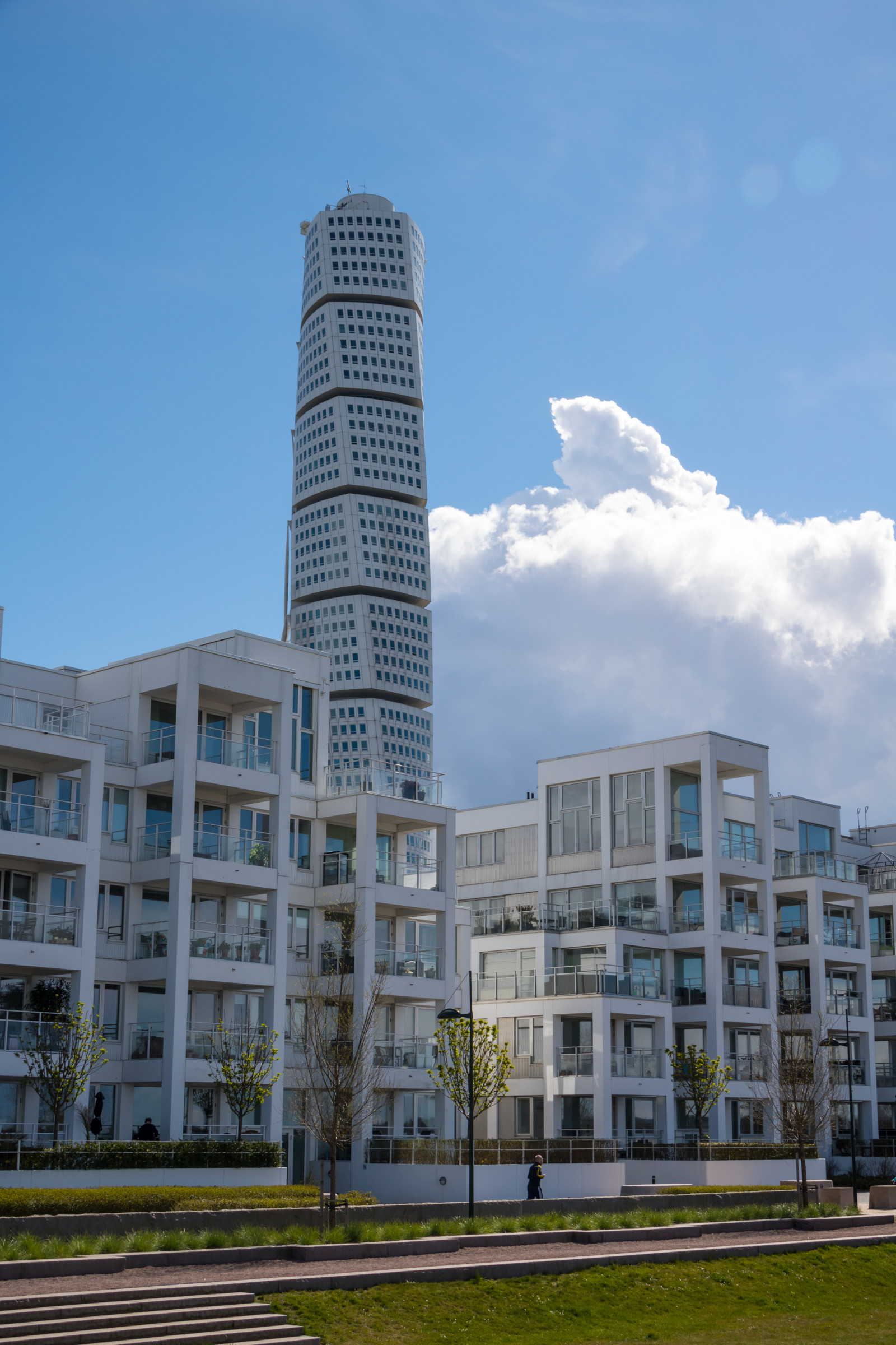 město, panoráma města, architektura, budova, nebe, Dům, panoráma, mrakodrap, věž, metropole, mrak, centrum, Turning Torso, v strahamnen, nebe, moln, byggnad, hus, Malmo, modrá obloha, kondominium, mezník, fasáda, hlavní sídlo, urban area, Metropolitní oblast, sousedství, obytný prostor, panelový dům