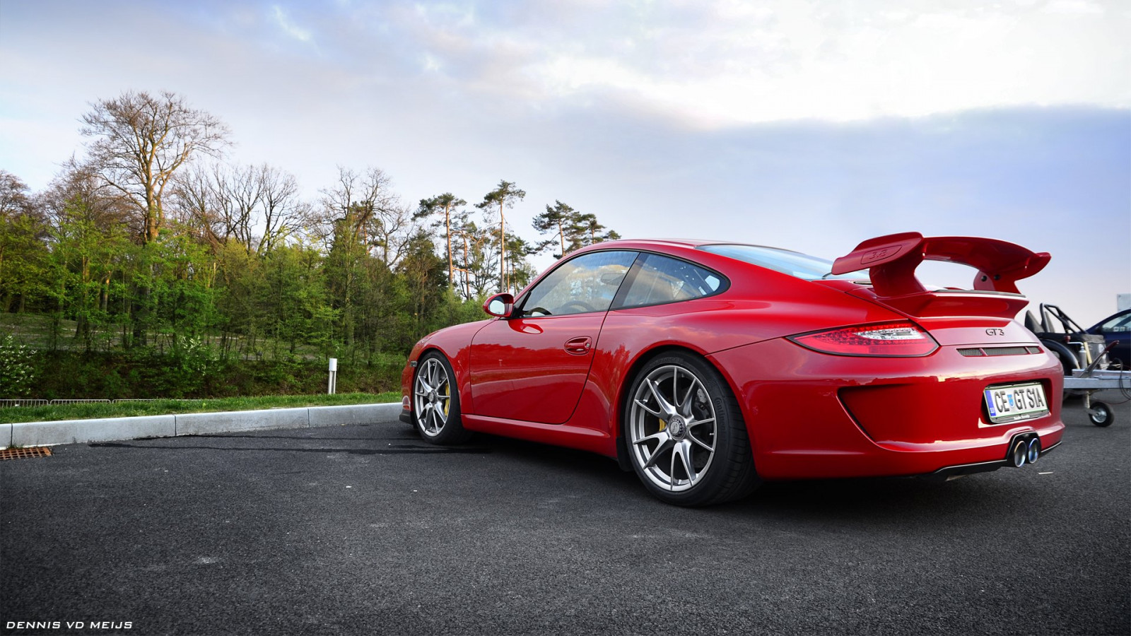 Červené, Photoshop, Německo, fotografování, jaro, Nikon, 911, automotive, Porsche, Dennis, krucifix, Duitsland, v6, GT3, 997, Nordschleife, Nurburgring, lehká váha, Nürburg, 2011, Meijs, touristenfahrt, D7000, 1685vr, dennisvdmeijs