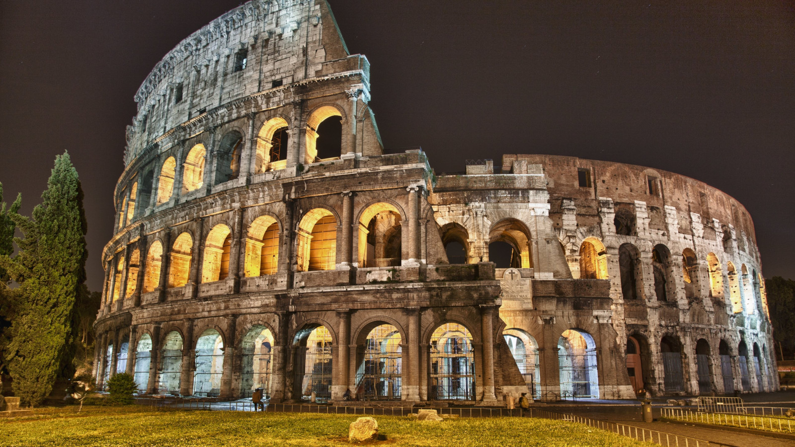 Wallpaper : building, HDR, arch, cathedral, monastery, Colosseum ...