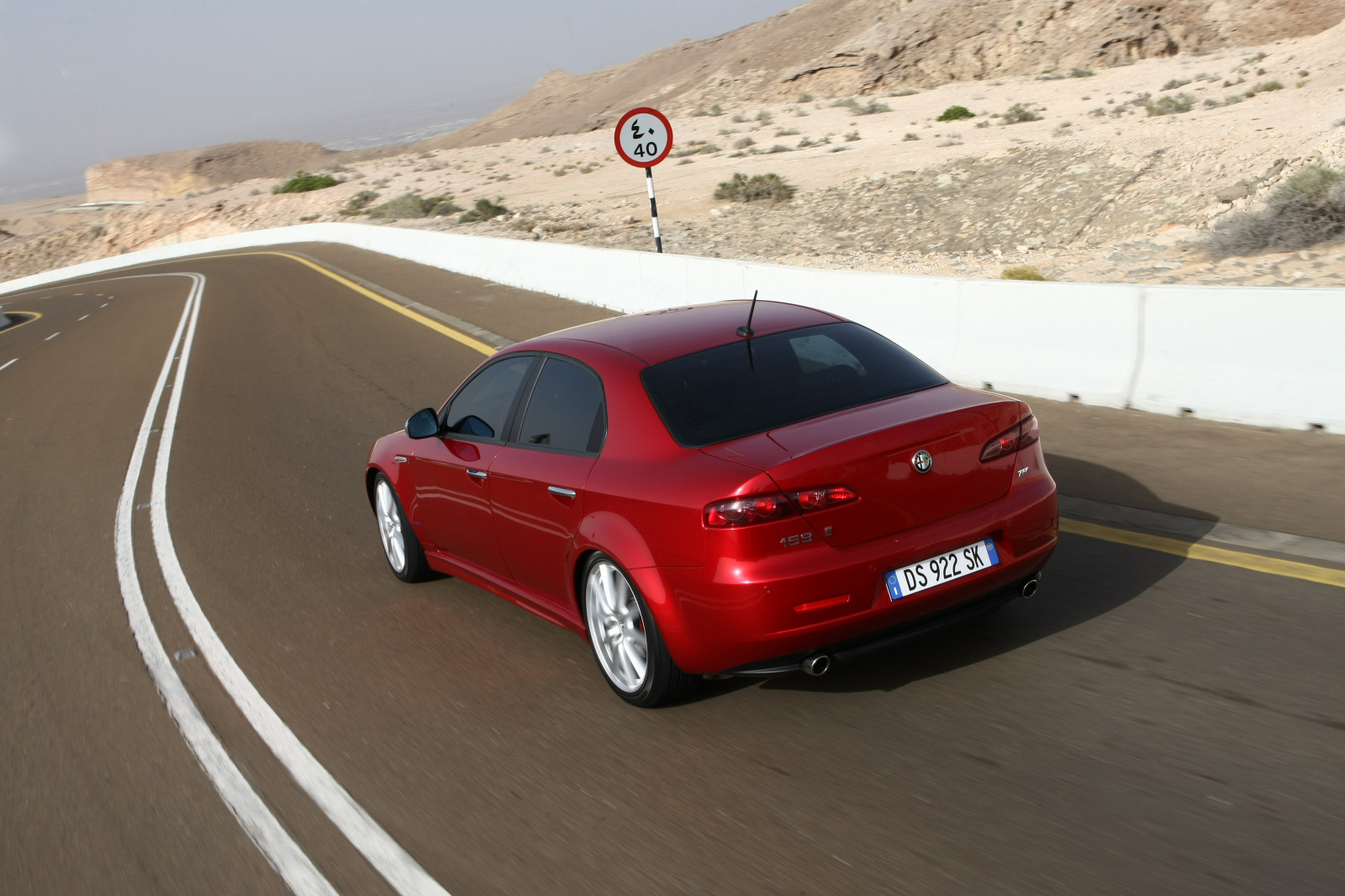 auto, BMW, veicolo, 2013, Alfa Romeo, Berlina, netcarshow, netcar, immagini di auto, auto foto, 159, ruota, veicoli terrestri, design automobilistico, esterno automobilistico, marca di automobile, veicolo di lusso, auto di famiglia, auto compatta, auto di lusso personali, auto esecutivo, Alfa Romeo 159