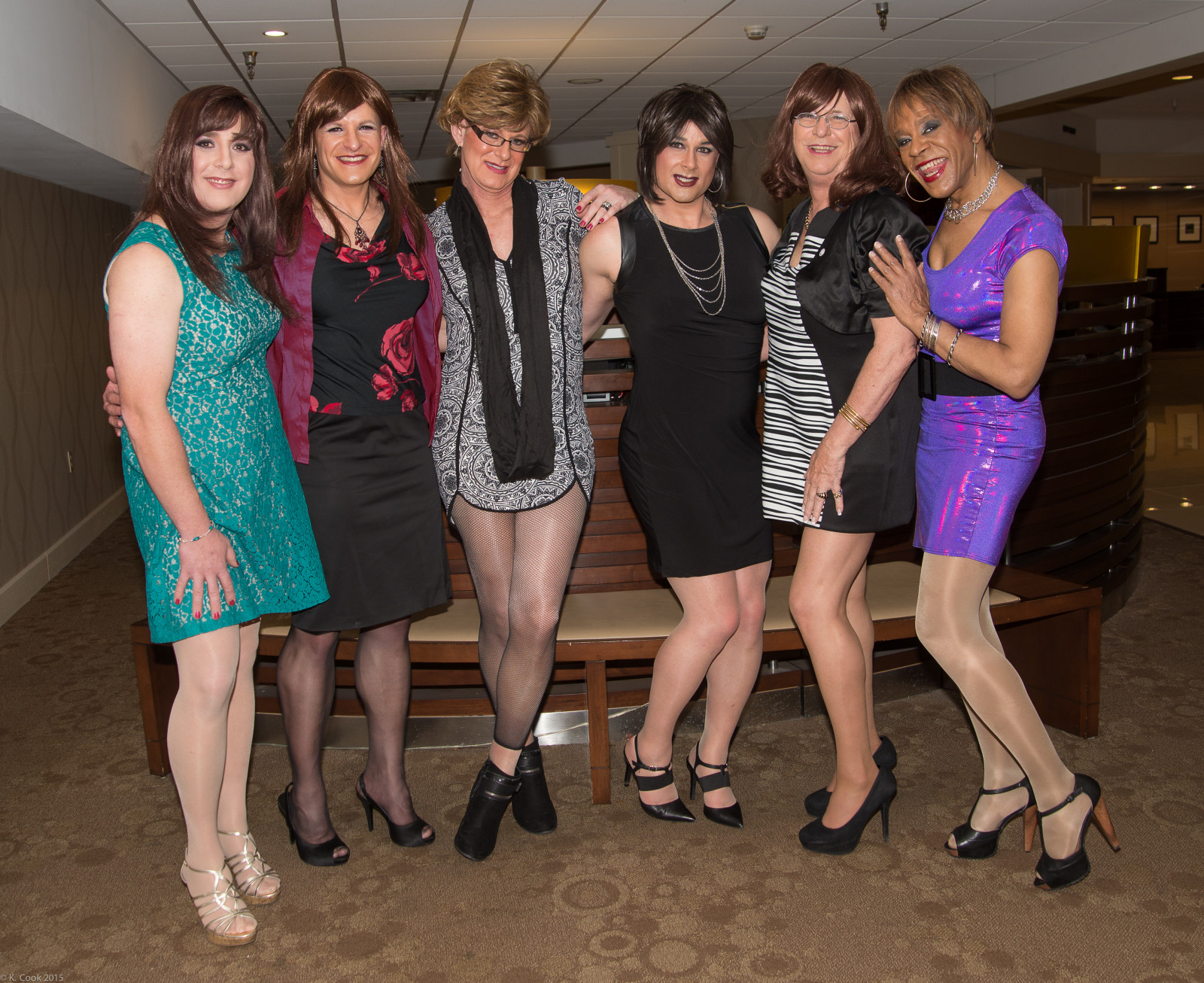 Hintergrundbilder Minikleid Kleid Strumpfhose Freundschaft Mode 