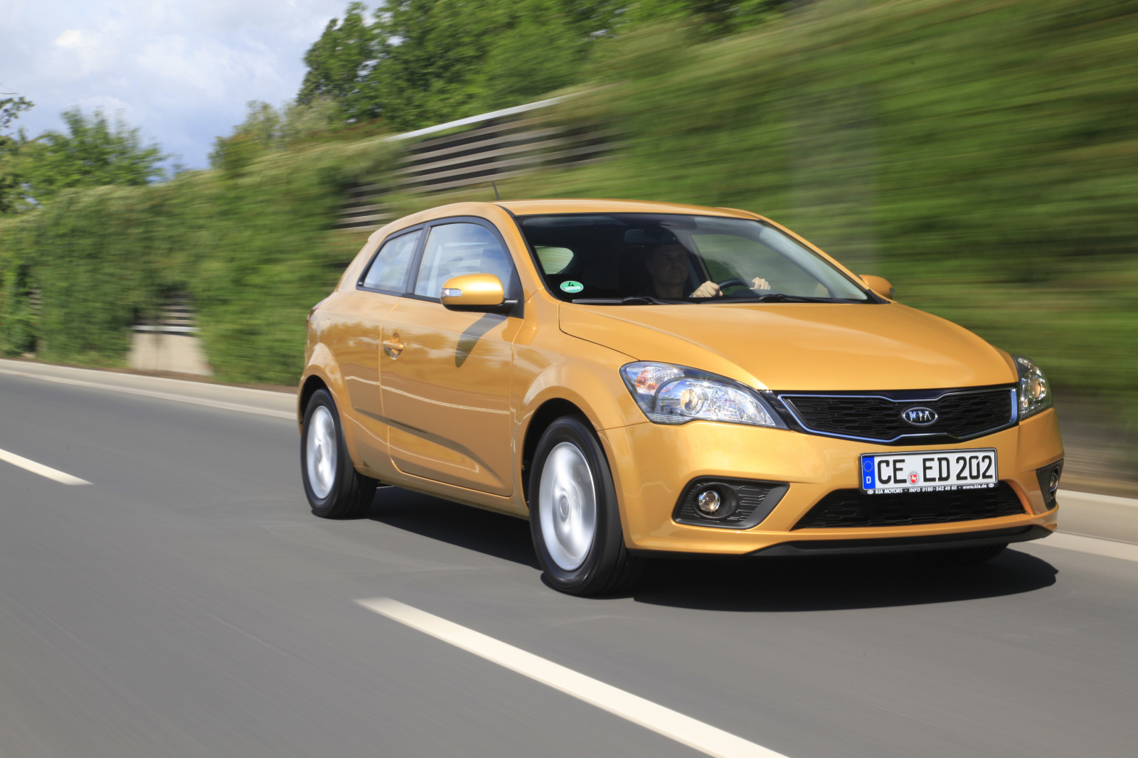 bil, køretøj, 2013, Sedan, Kia, netcarshow, netcar, bil billeder, bil foto, Pro CEED EcoDynamics, jord køretøj, automotive exterior, bil make, familie bil, kompakt bil, udøvende bil, subcompact bil, midten størrelse bil