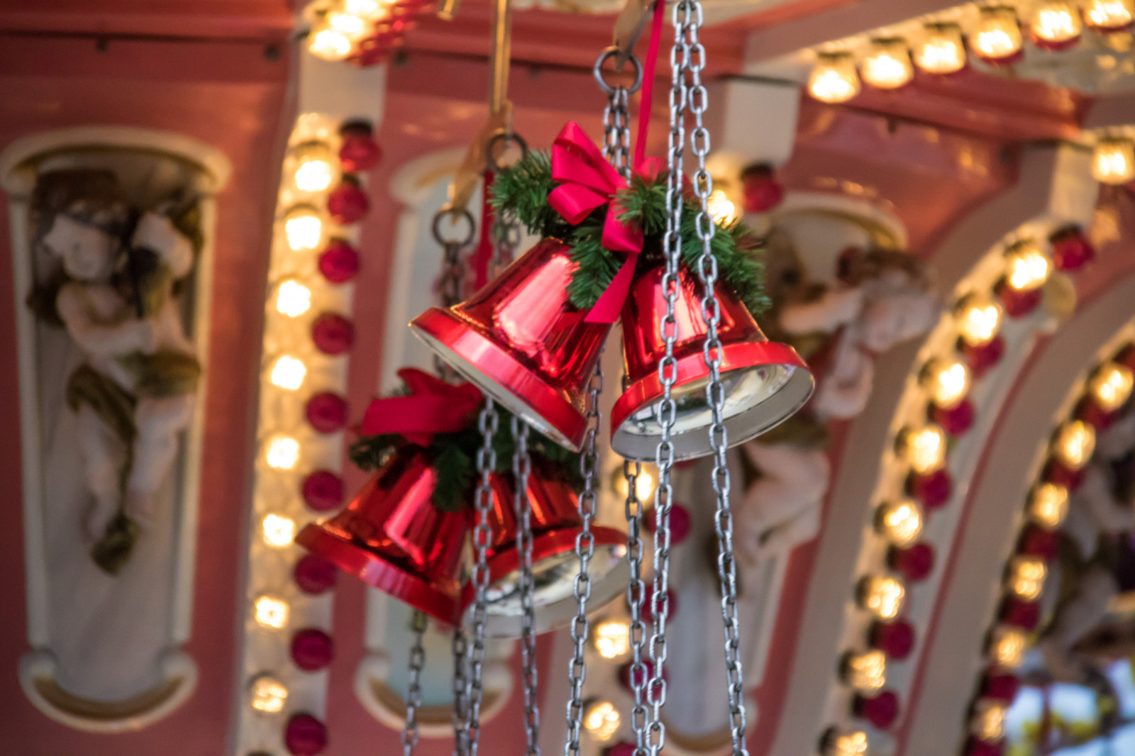 park, Německo, Vánoce, Dovolená, kolotoč, událost, veletrh, Vánoce, vánoční trh, července, Německo, deutschland, Rostock, julmarknad, exif modelu canoneos760d, geocountry, Kamera aby kánon, geocity, Model fotoaparátu canoneos760d, geostate, geolocation, EXIF čočka efs18200mmf3556is, EXIF otvor 56, exif focallength 200mm, exif aby kánon, exif isospeed 2500, weinachtsmarkt, zvony, vánoční dekorace, zábavní park, zábavní jízda